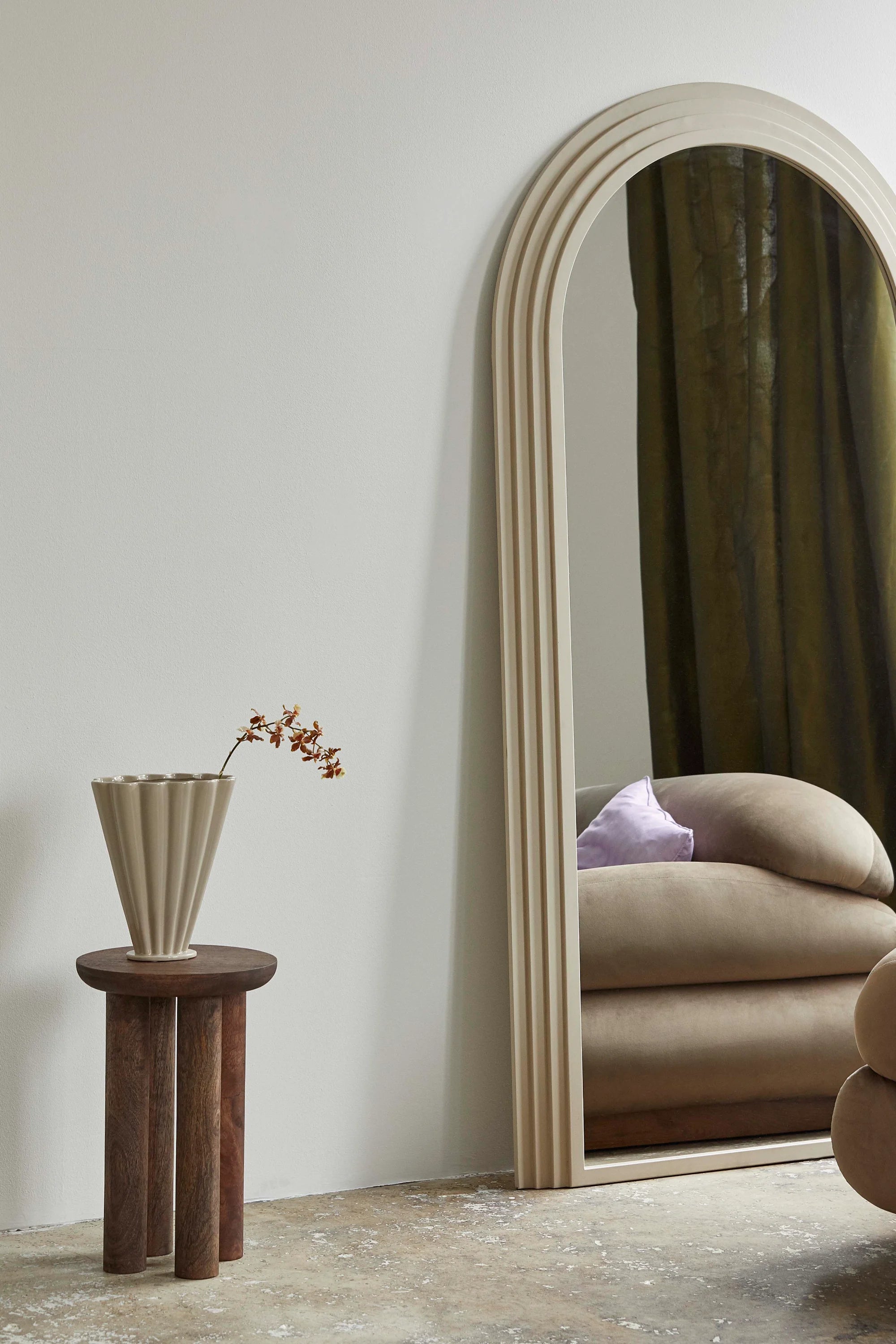 Helin Side Table