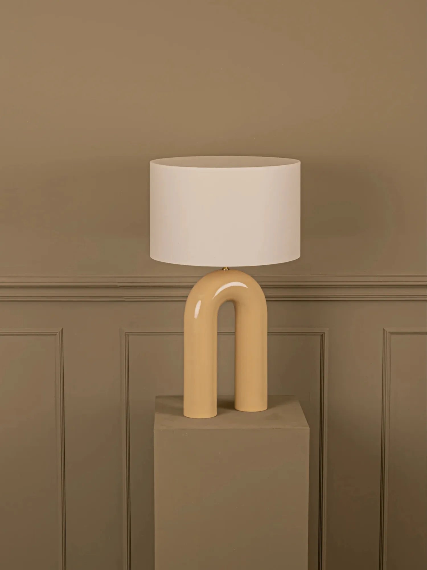 Arko Table Lamp