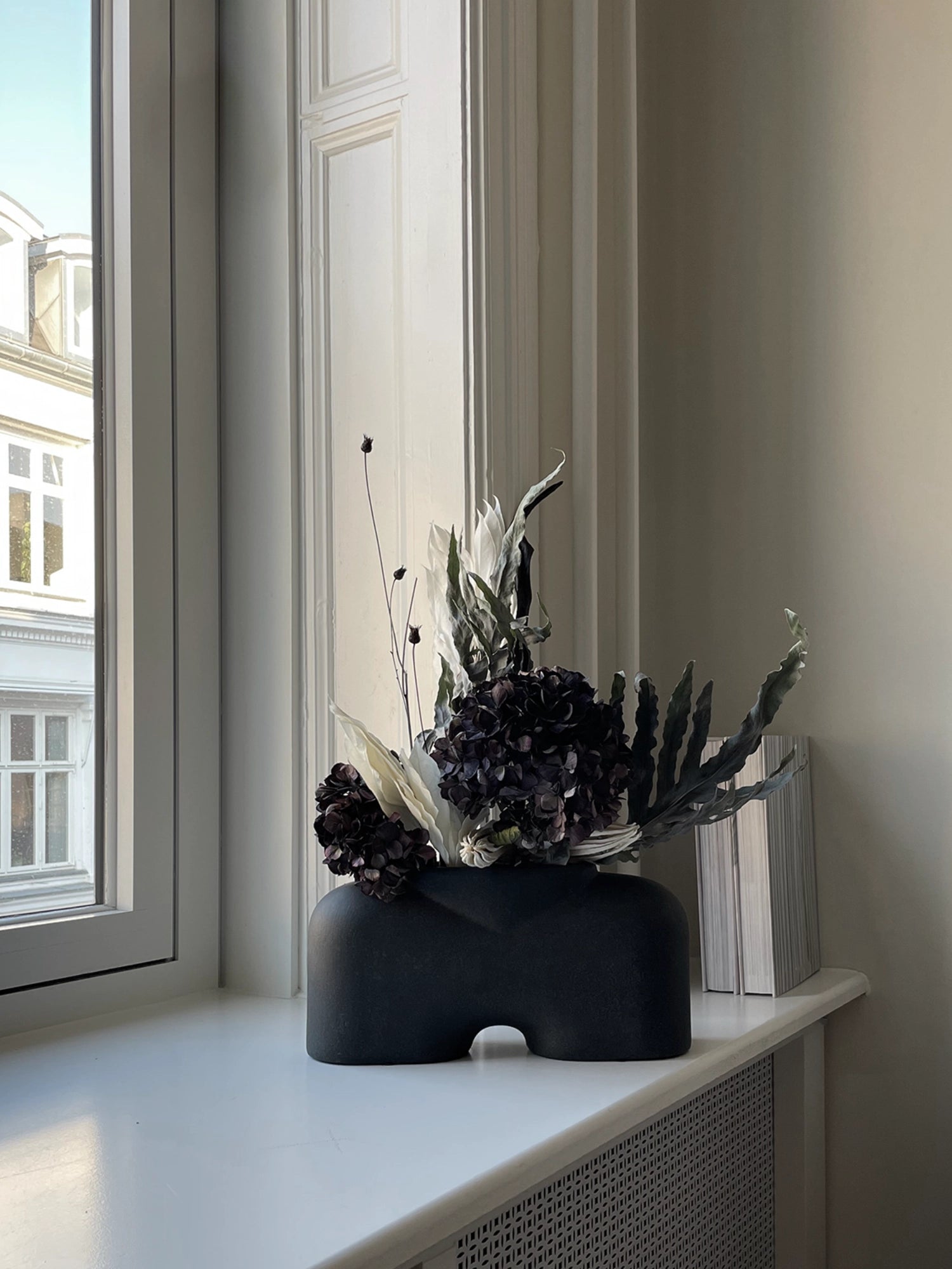 Fat Cobra Vase - Medio