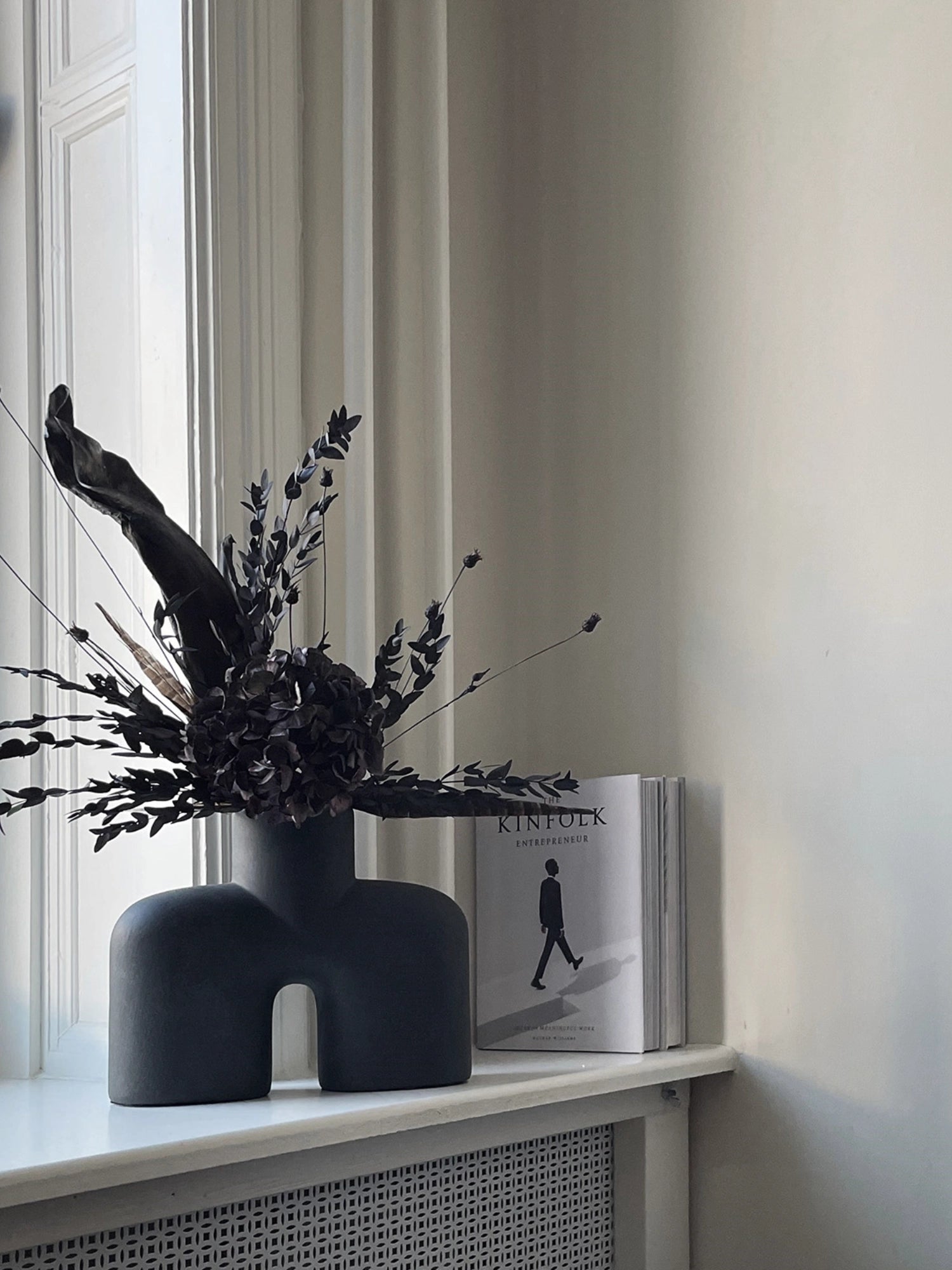 Uno Cobra Vase