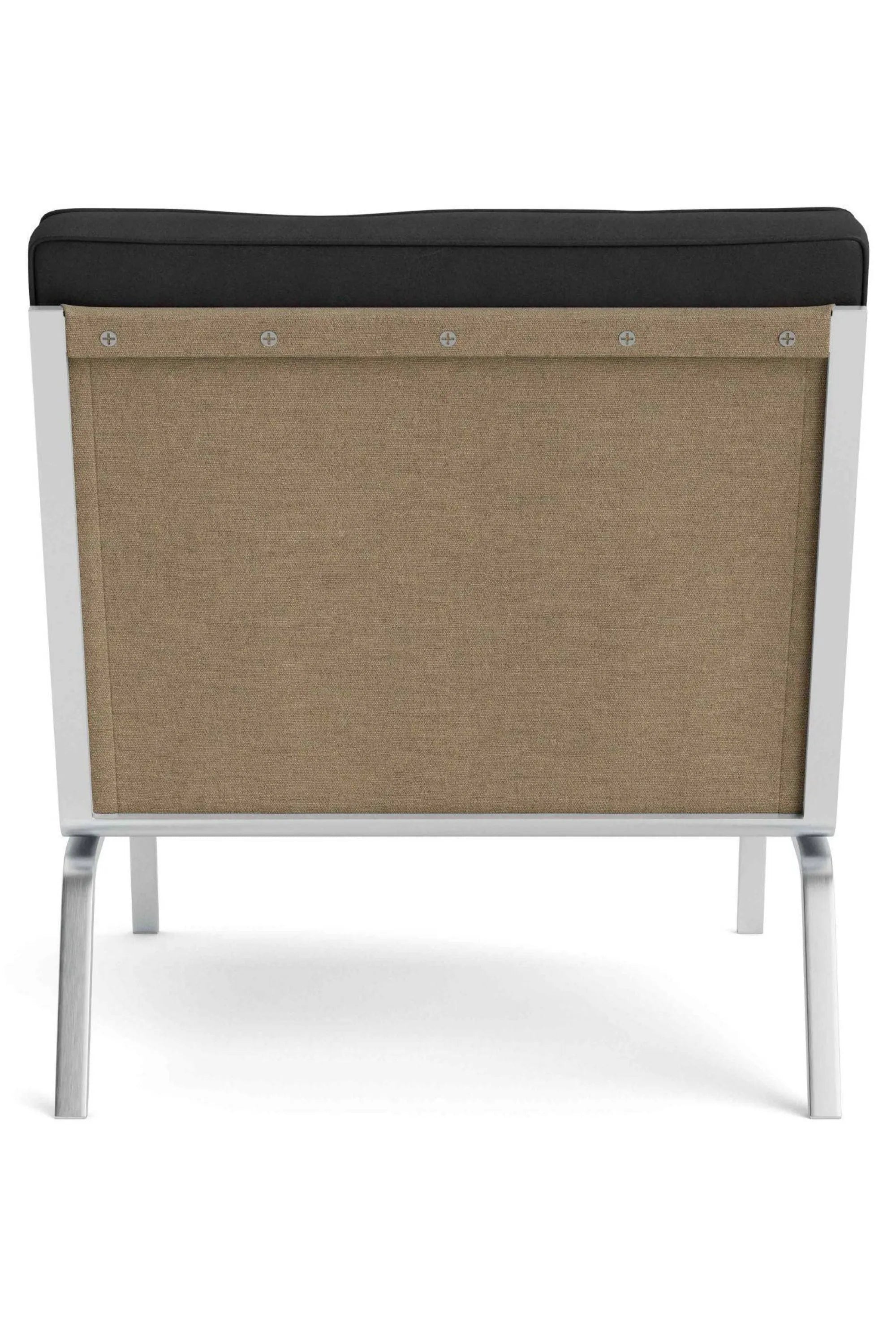Man Lounge Chair - Kvadrat