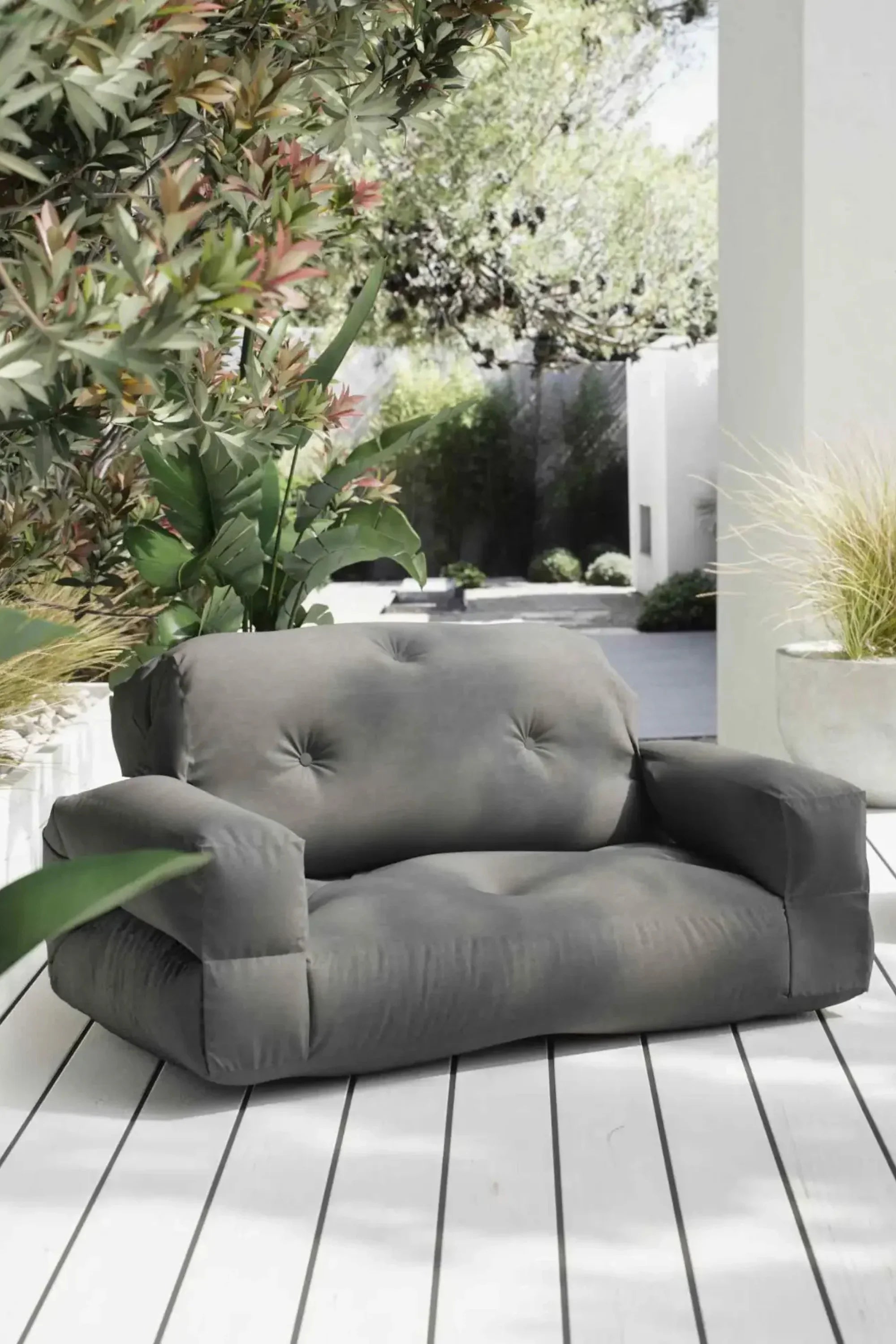 Outdoor Hippo Futon Sofa