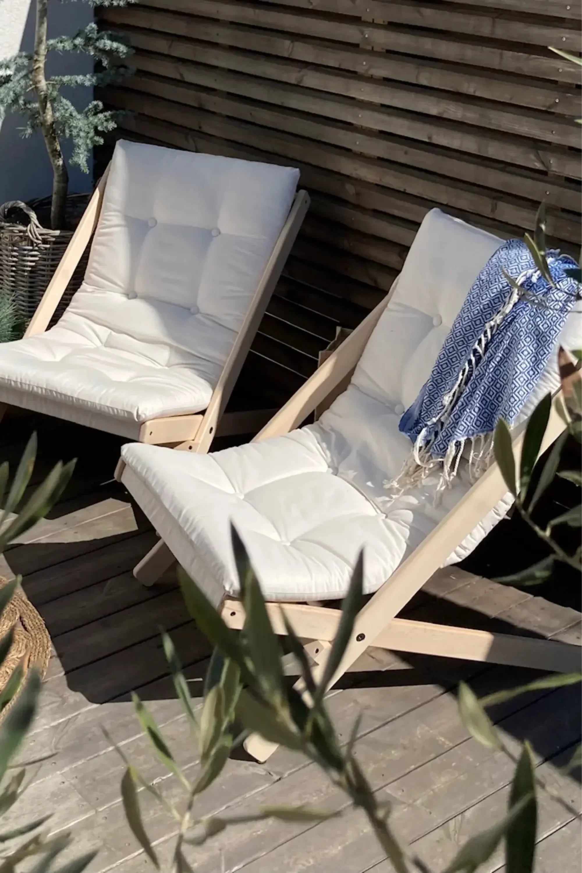 Outdoor Boogie Futon Chair