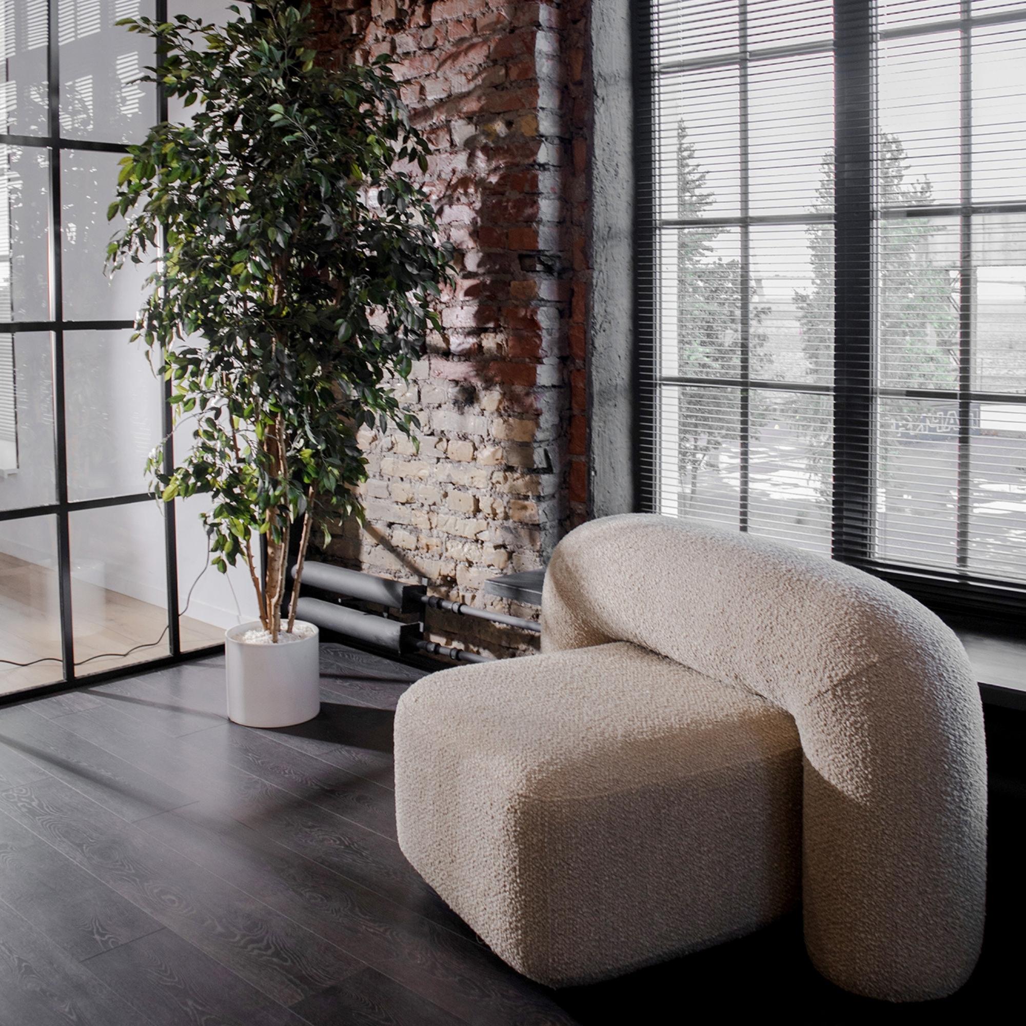 Moss 1300 Armchair