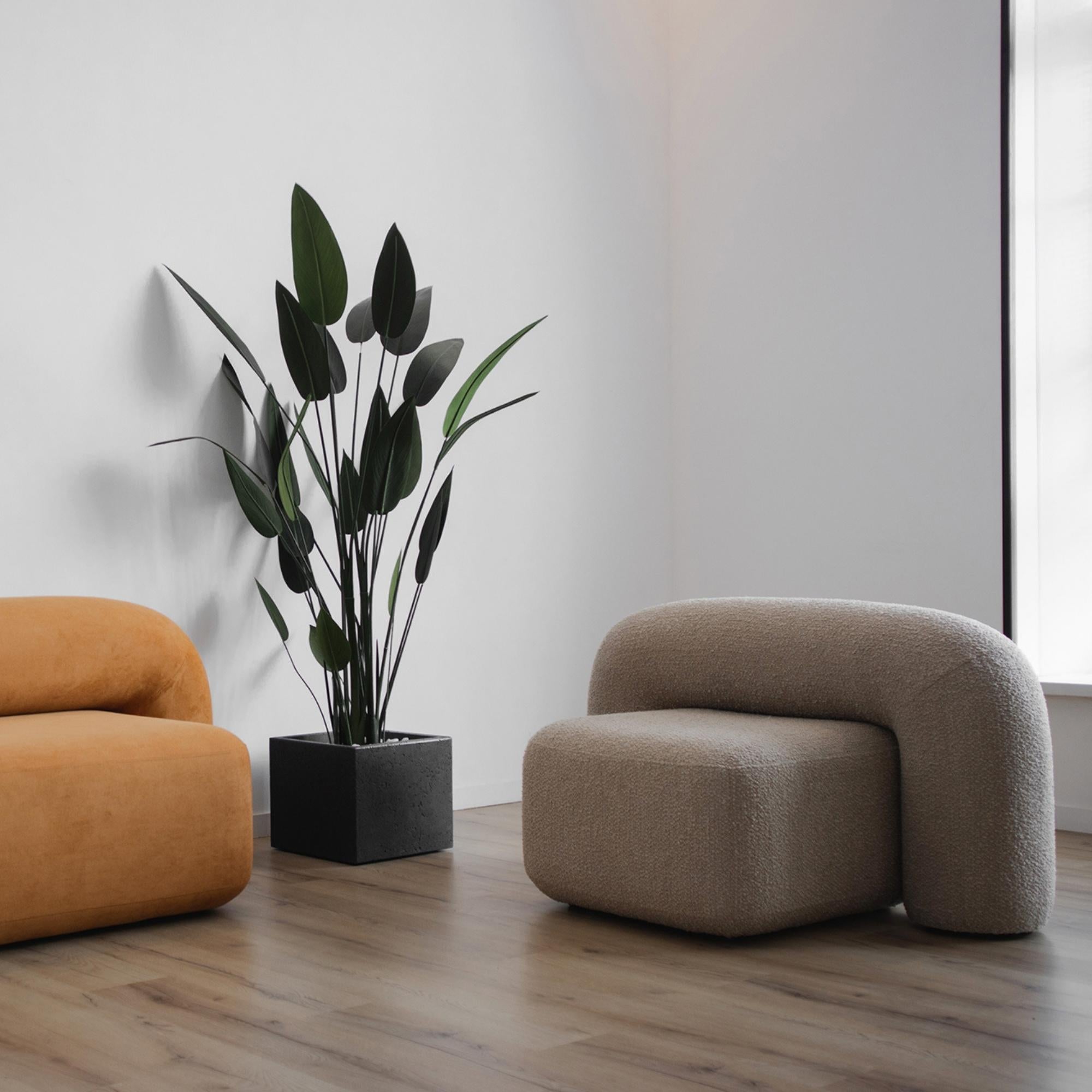 Moss 1300 Armchair