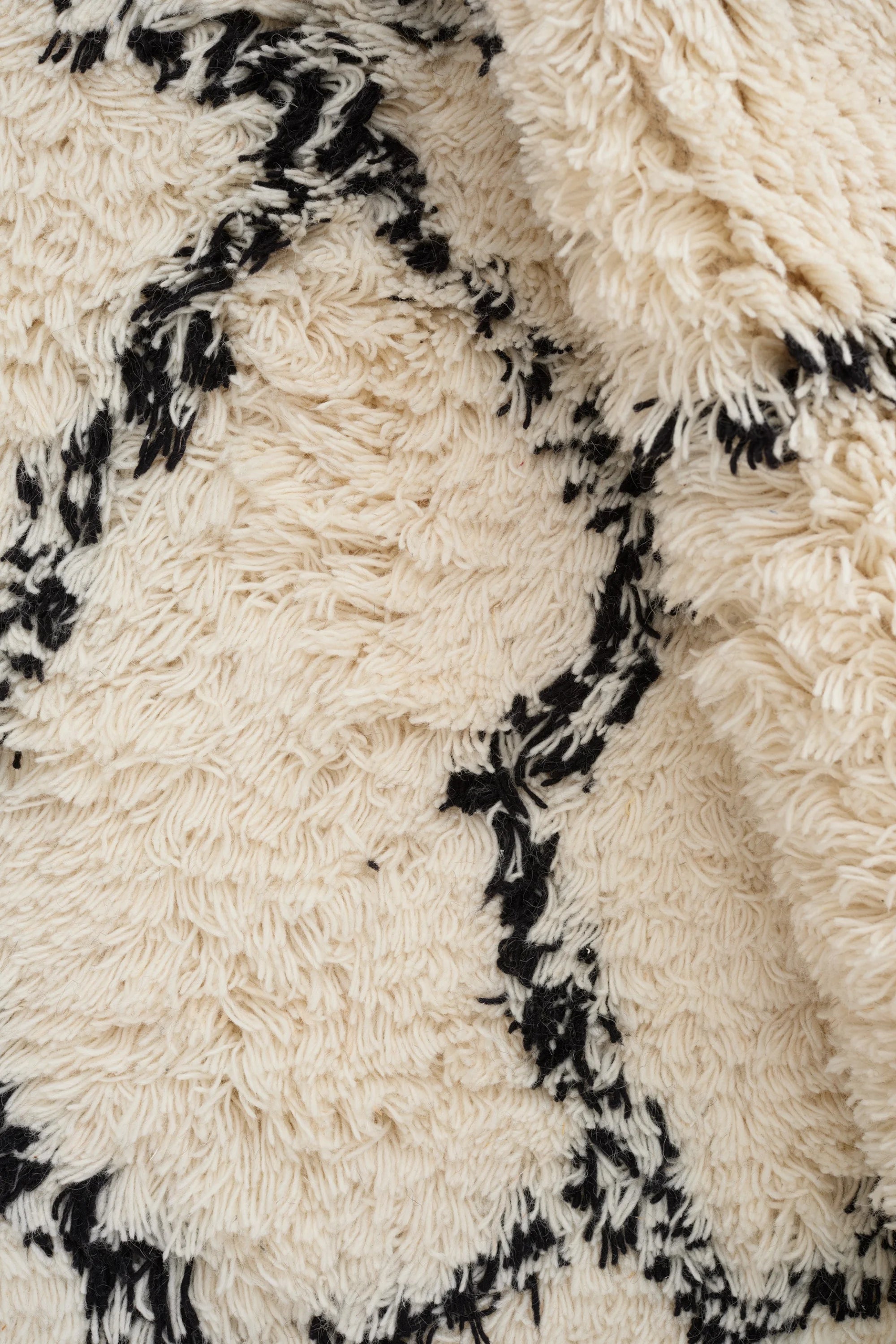 Ruffle Wool Rug
