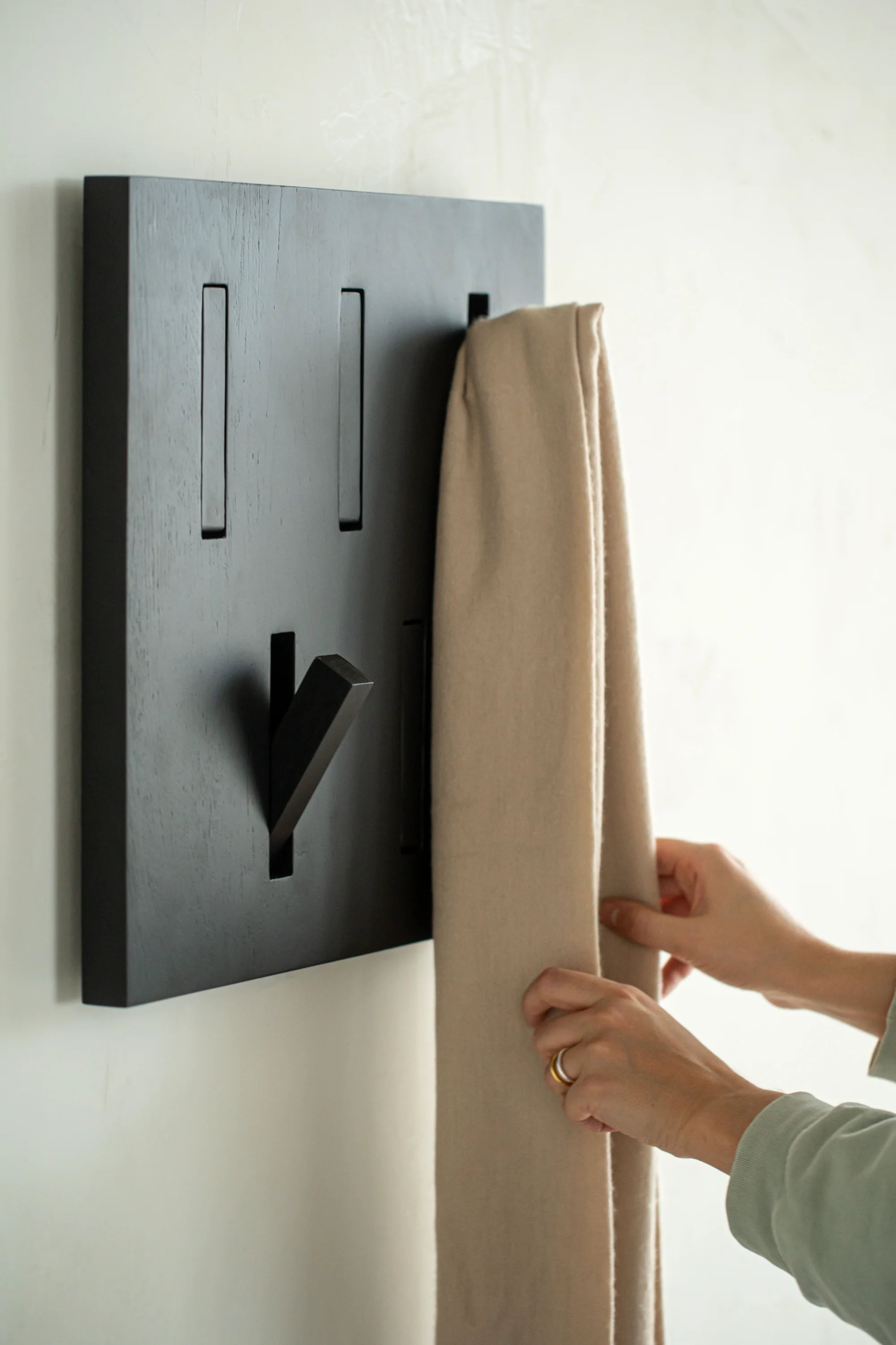 Utilitile Wall Hanger - 5 Hangers - THAT COOL LIVING
