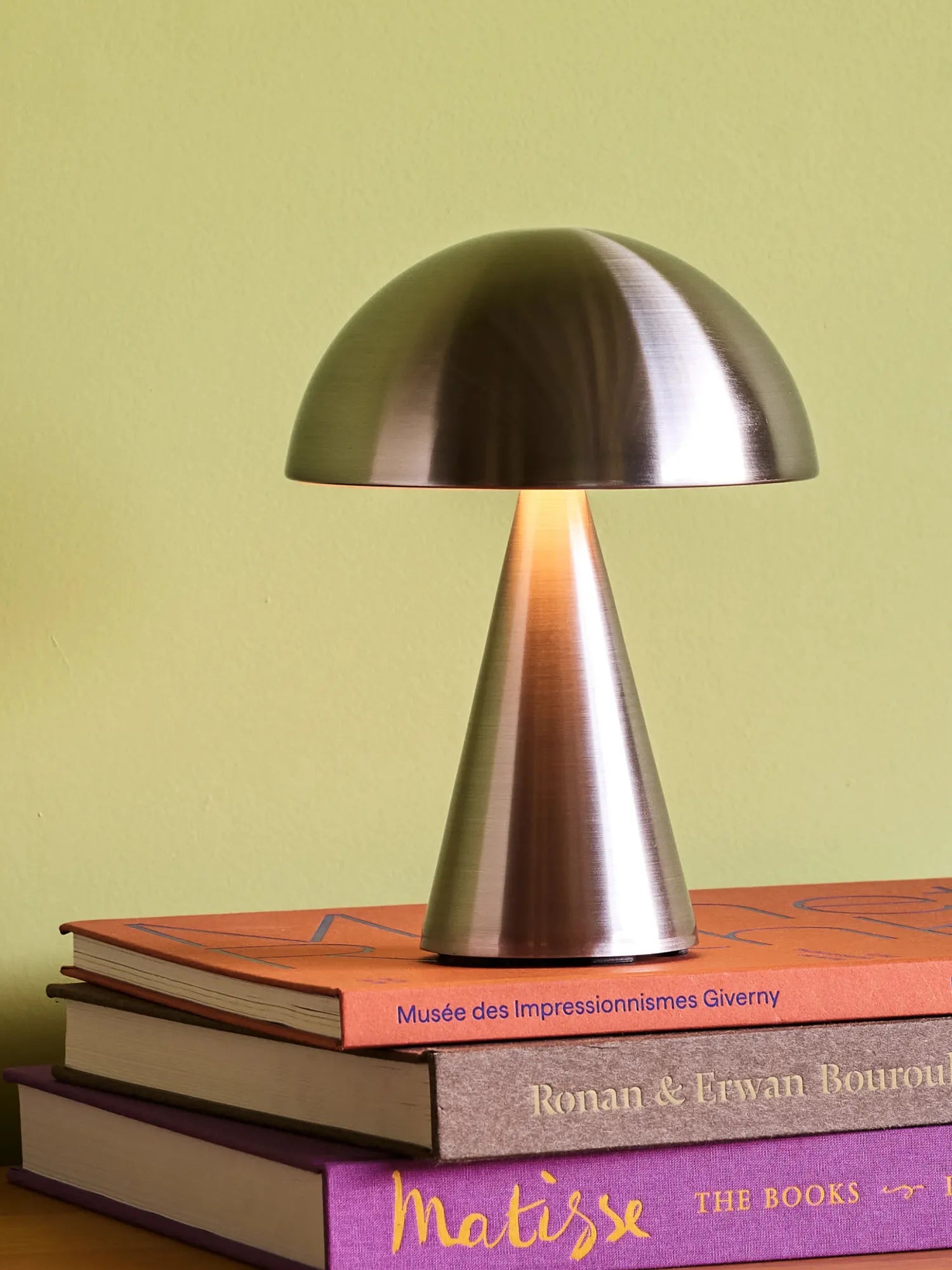 Mush Portable Lamp