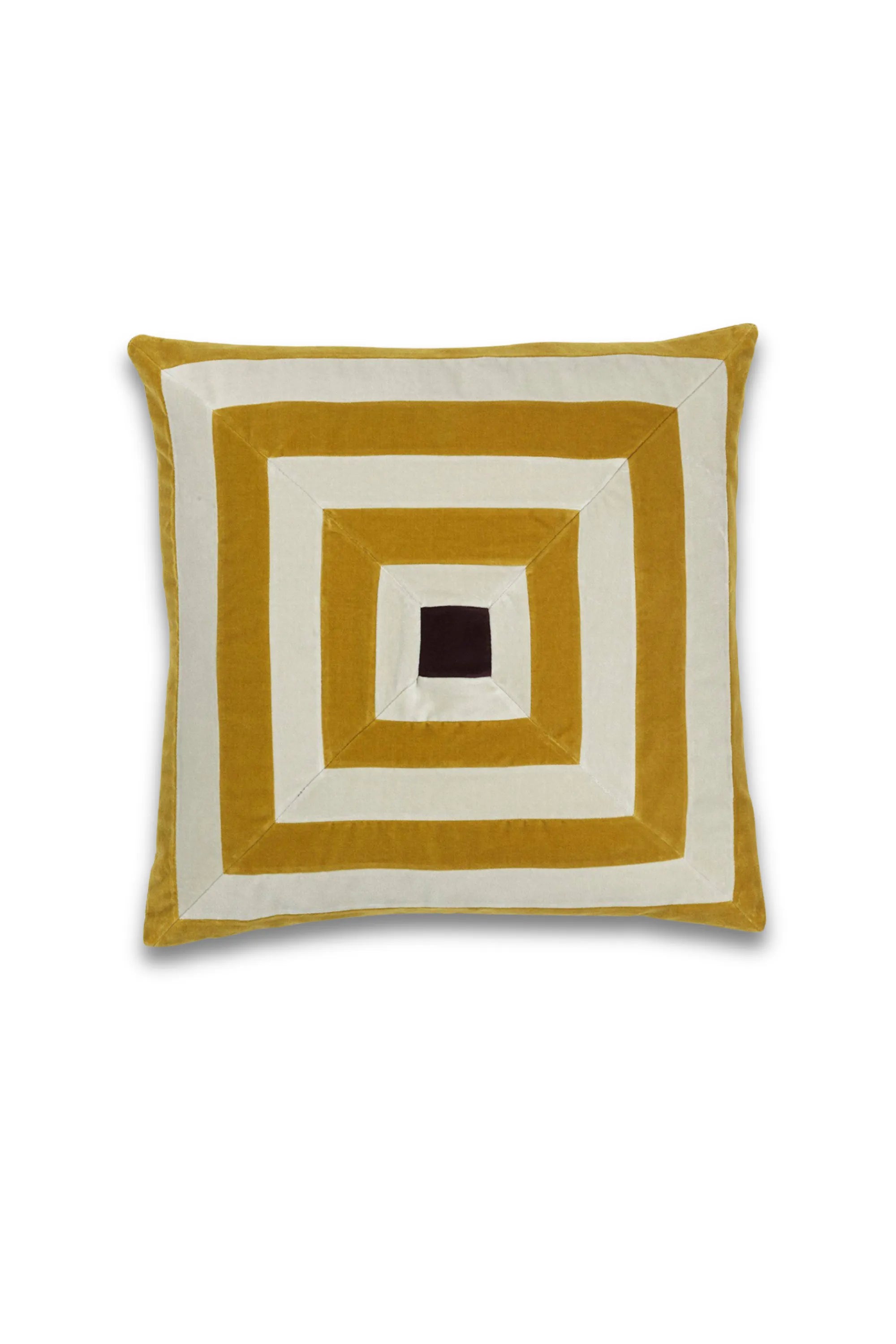 Isabel Cushion