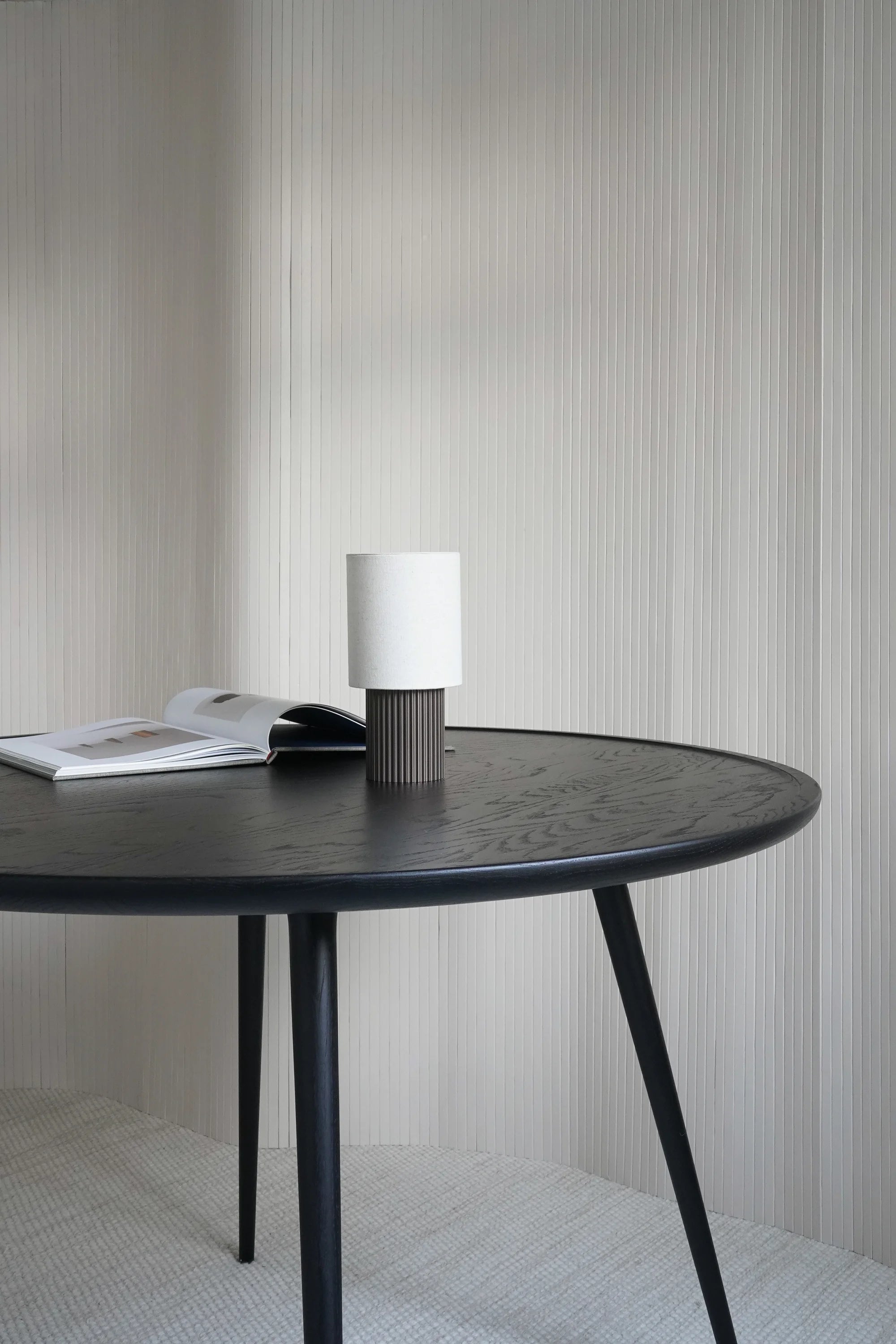 Accent Round Dining Table