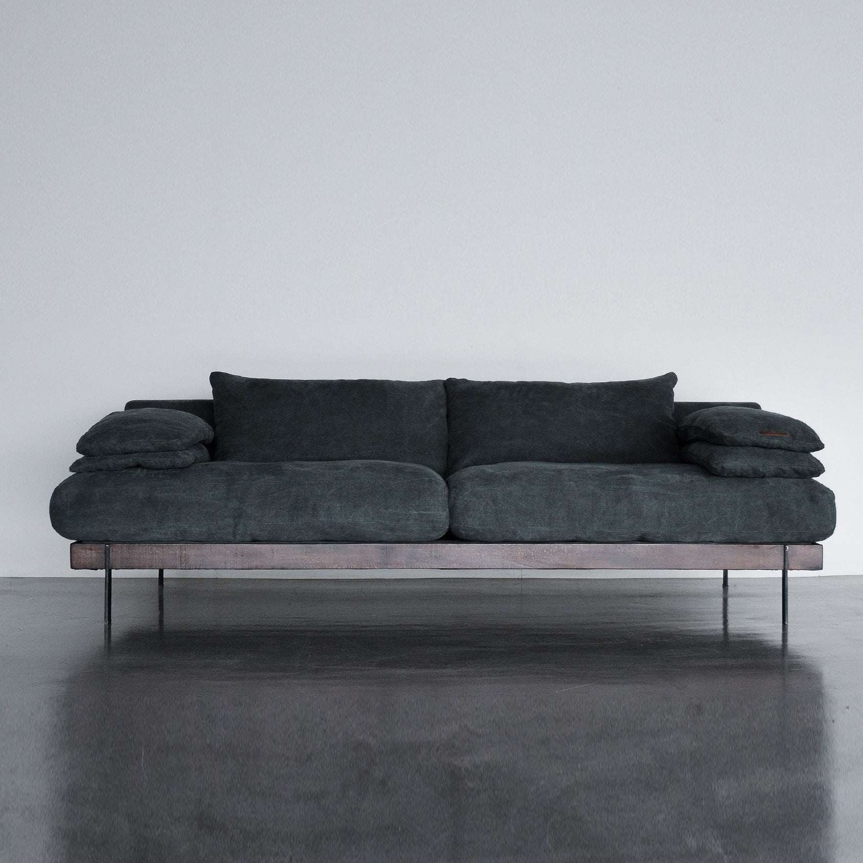 Amani Sofa