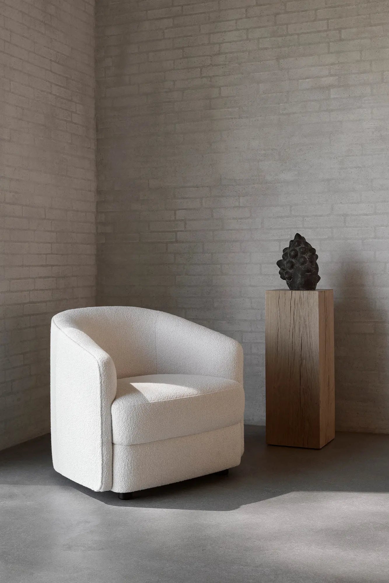 Covent Lounge Chair in classic mid-century modern design with leather upholstery and wood frame