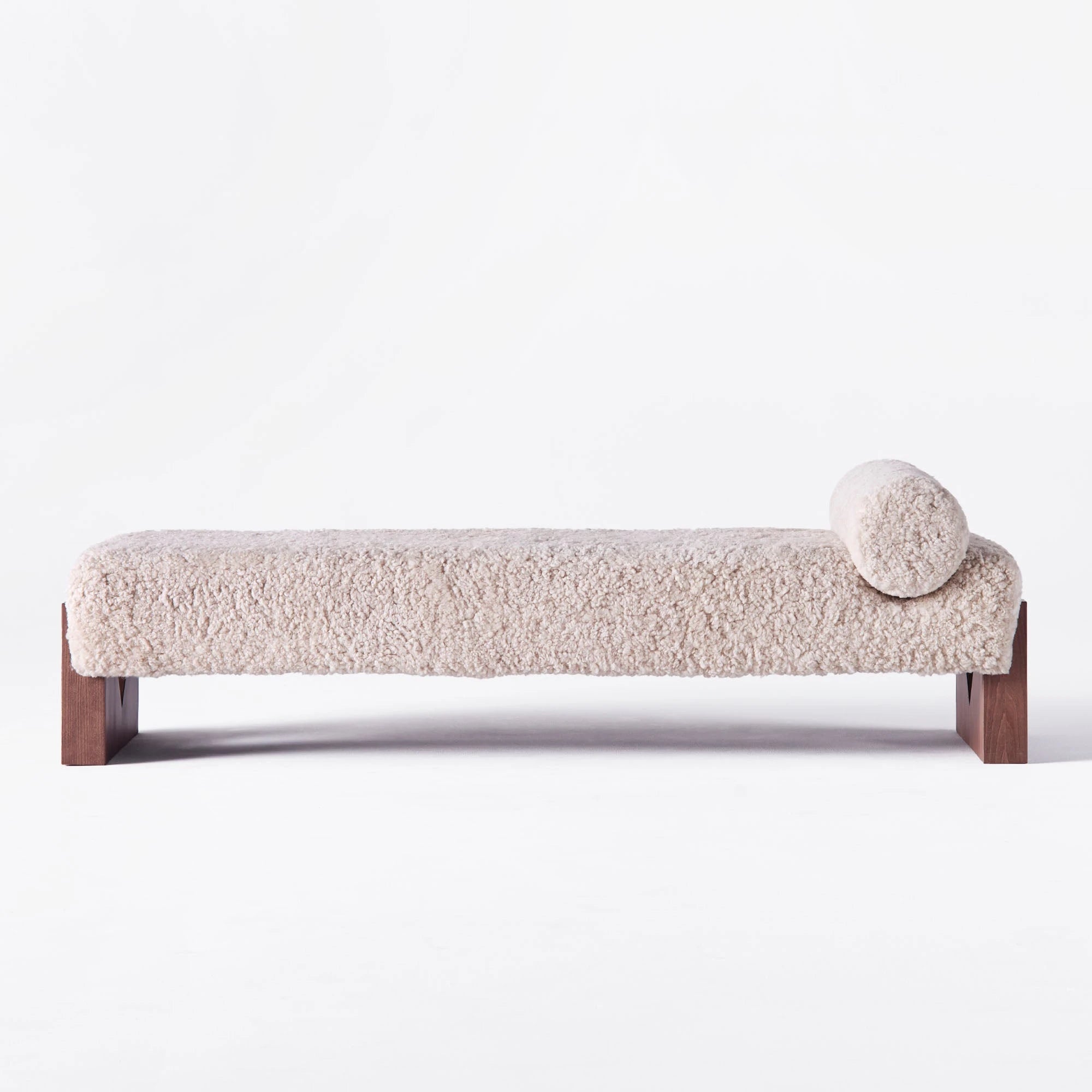 V Daybed - Sheepskin - THAT COOL LIVING