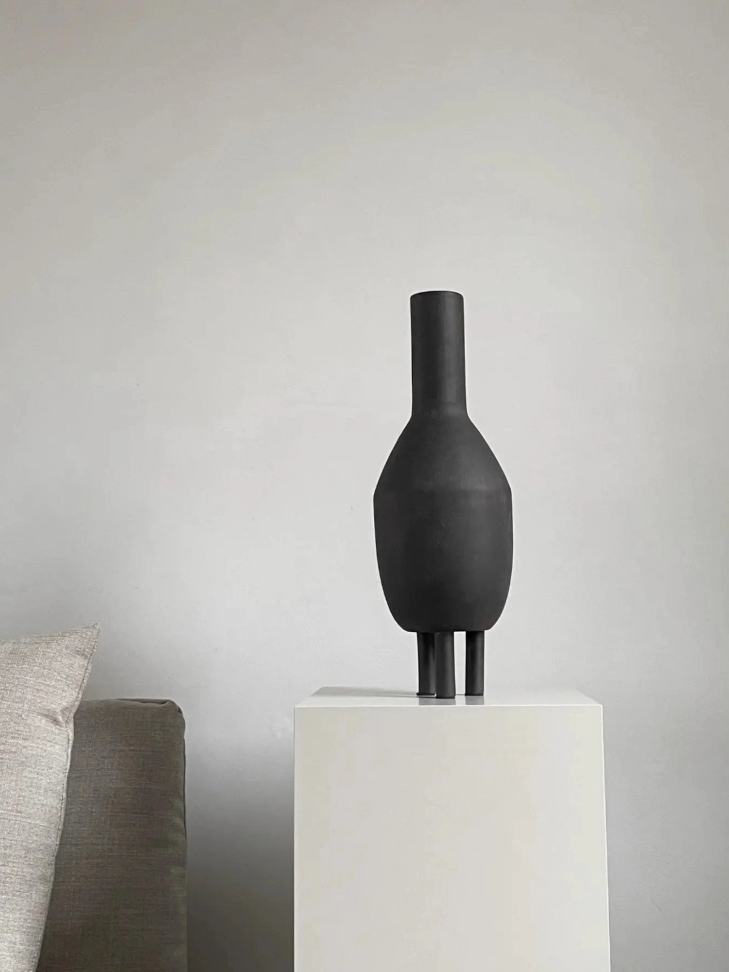 Slim Duck Vase