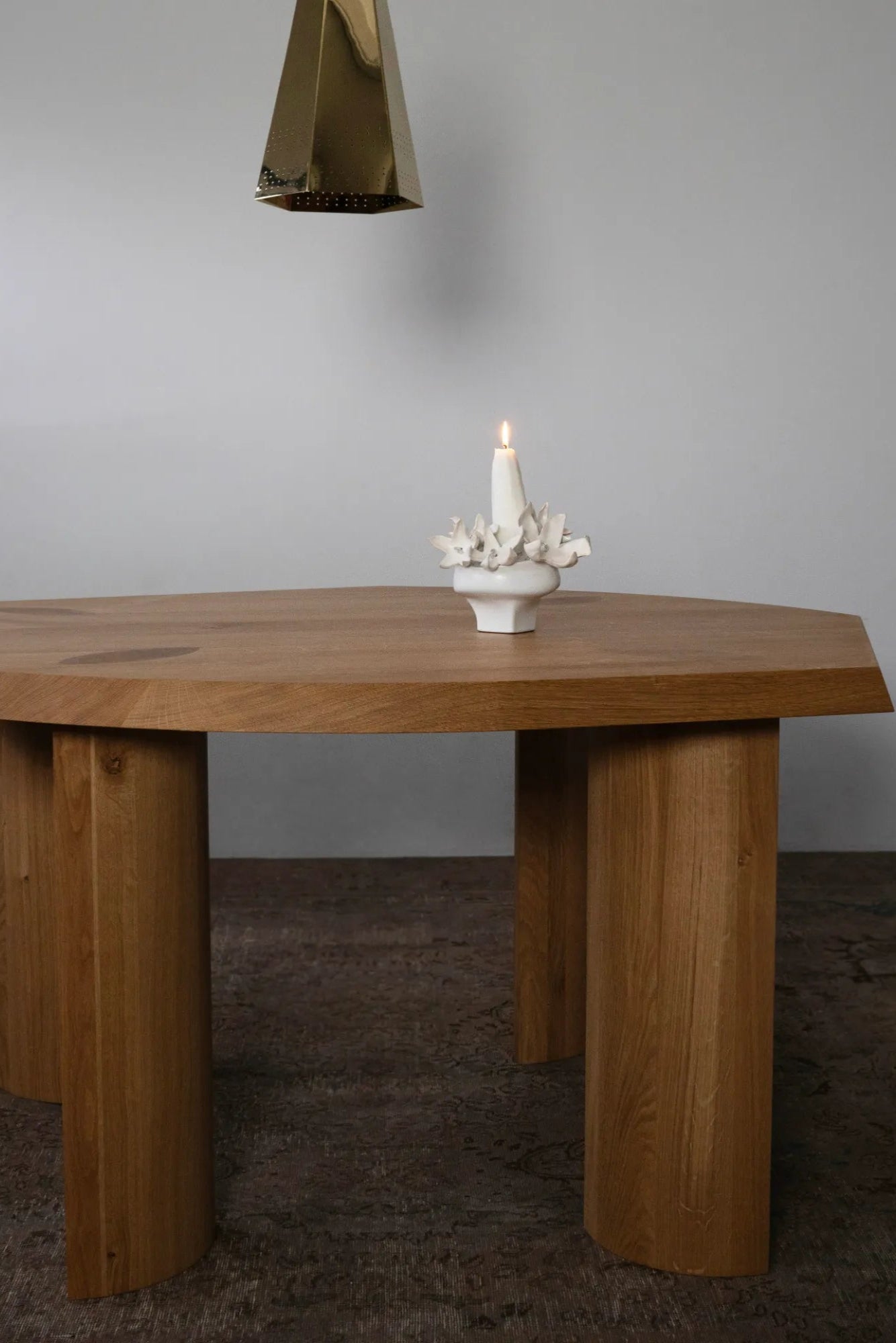 Chic and versatile table that complements any modern interior decor