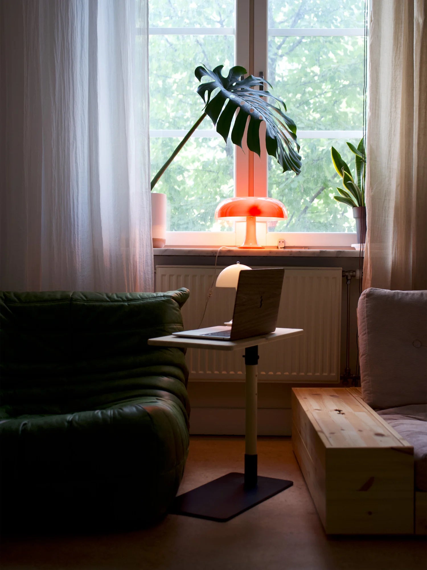Adjust Side Table