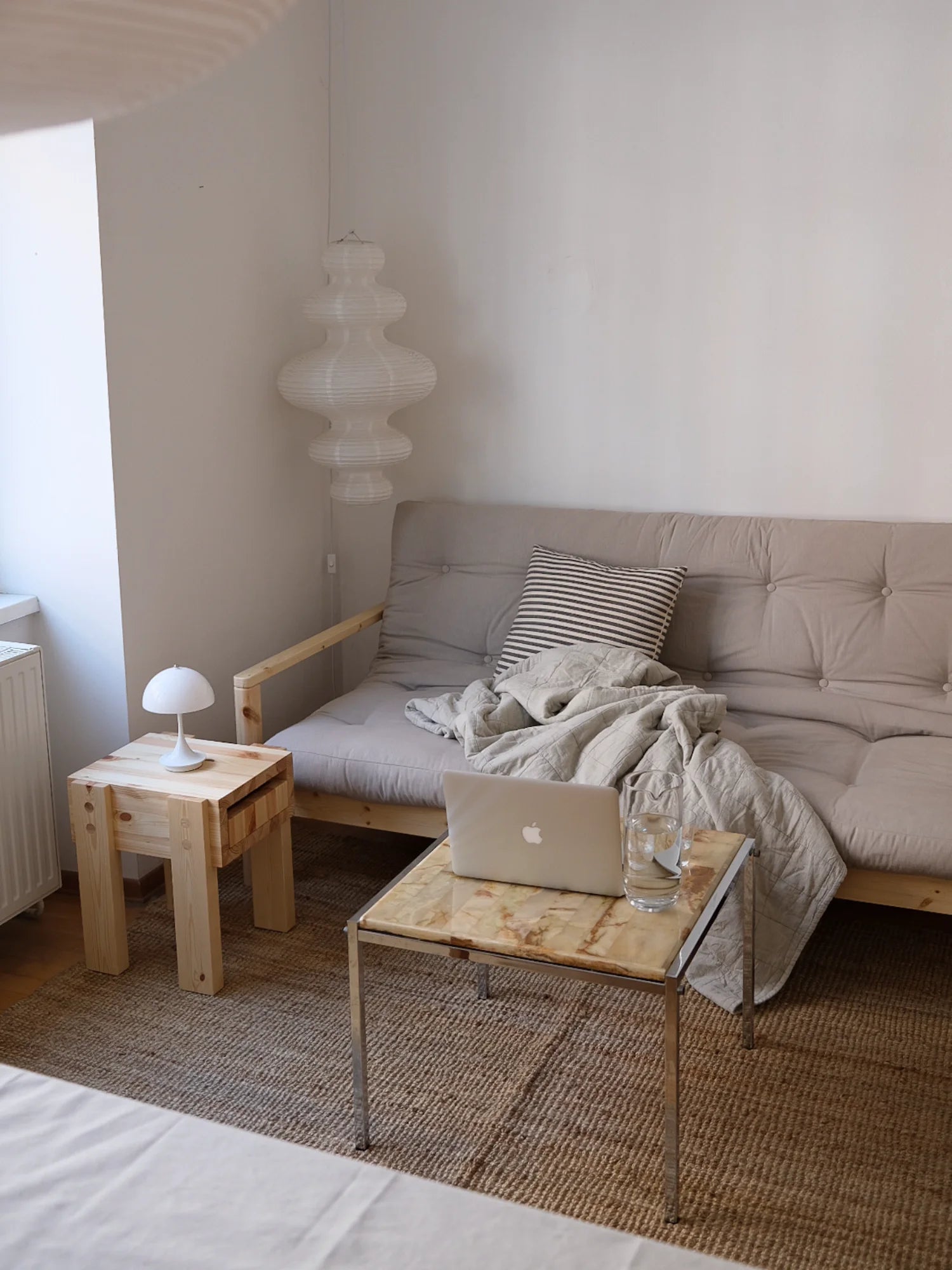 Knob Sofa Bed