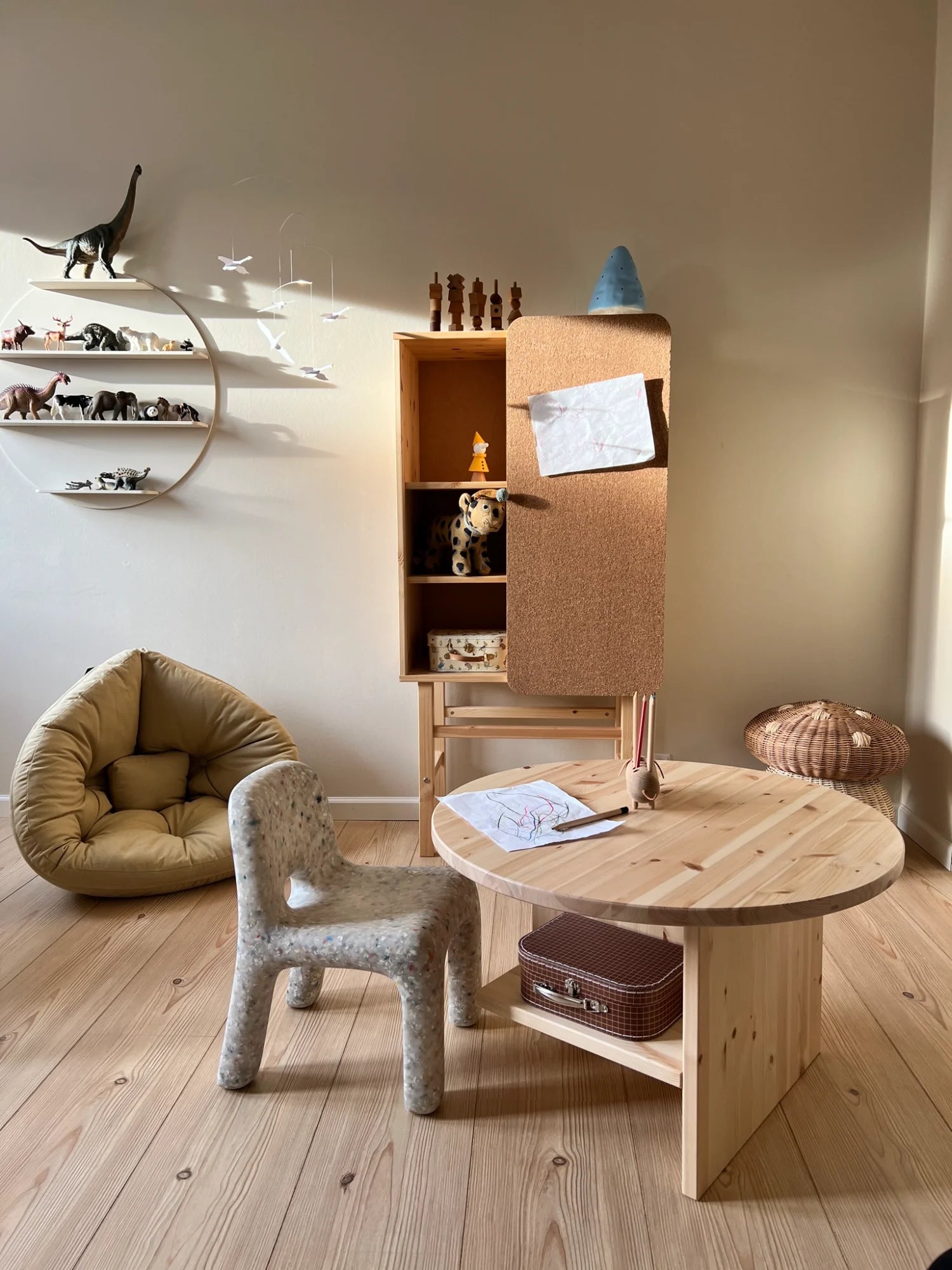 Mini Nido Futon Chair