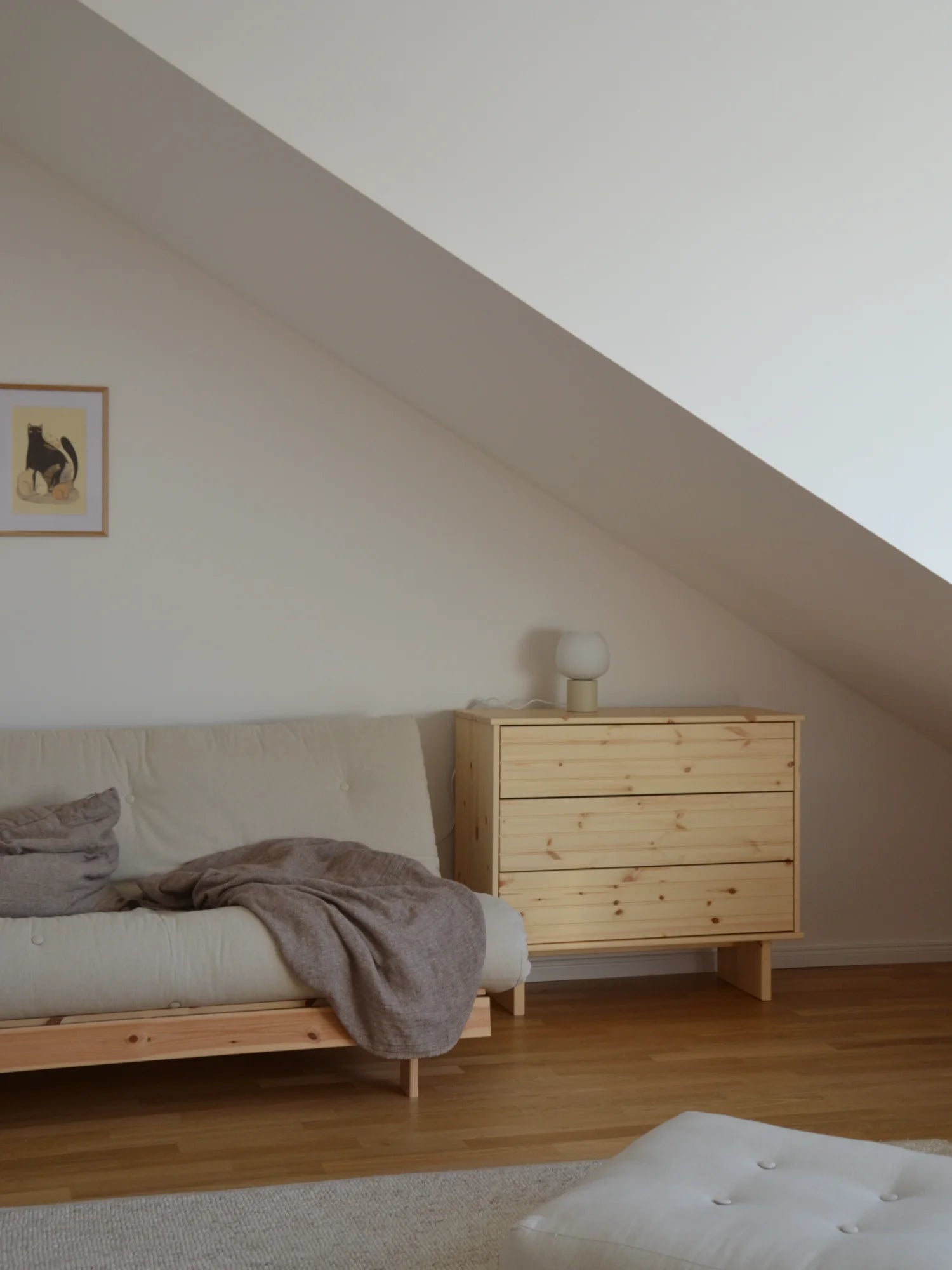 Roots 160 Sofa Bed