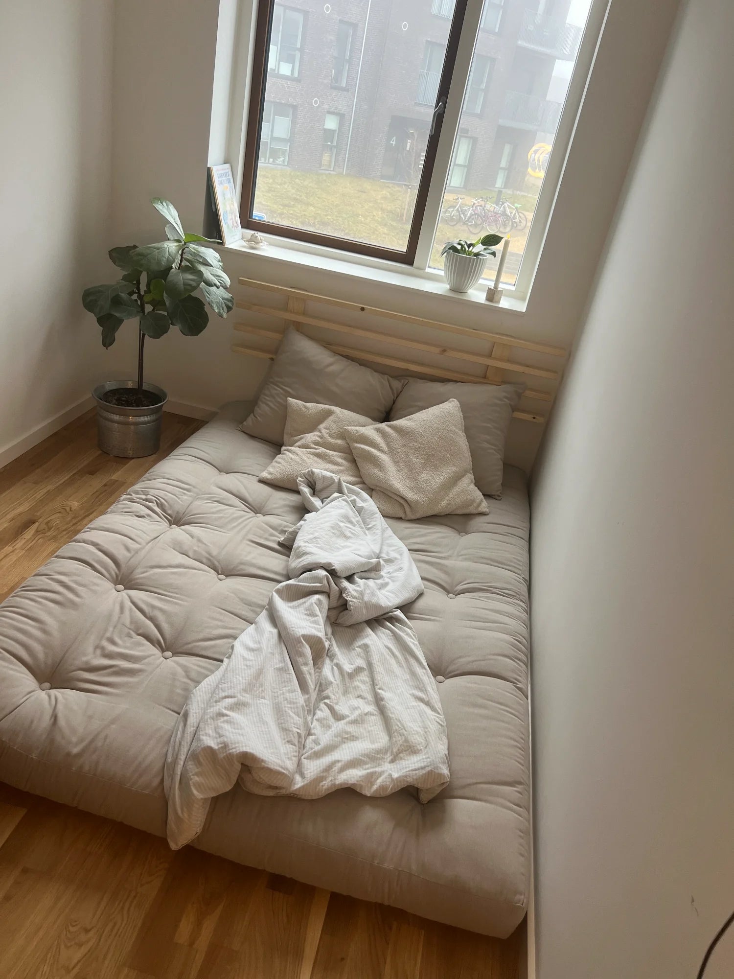 Shin Sano Sofa Bed