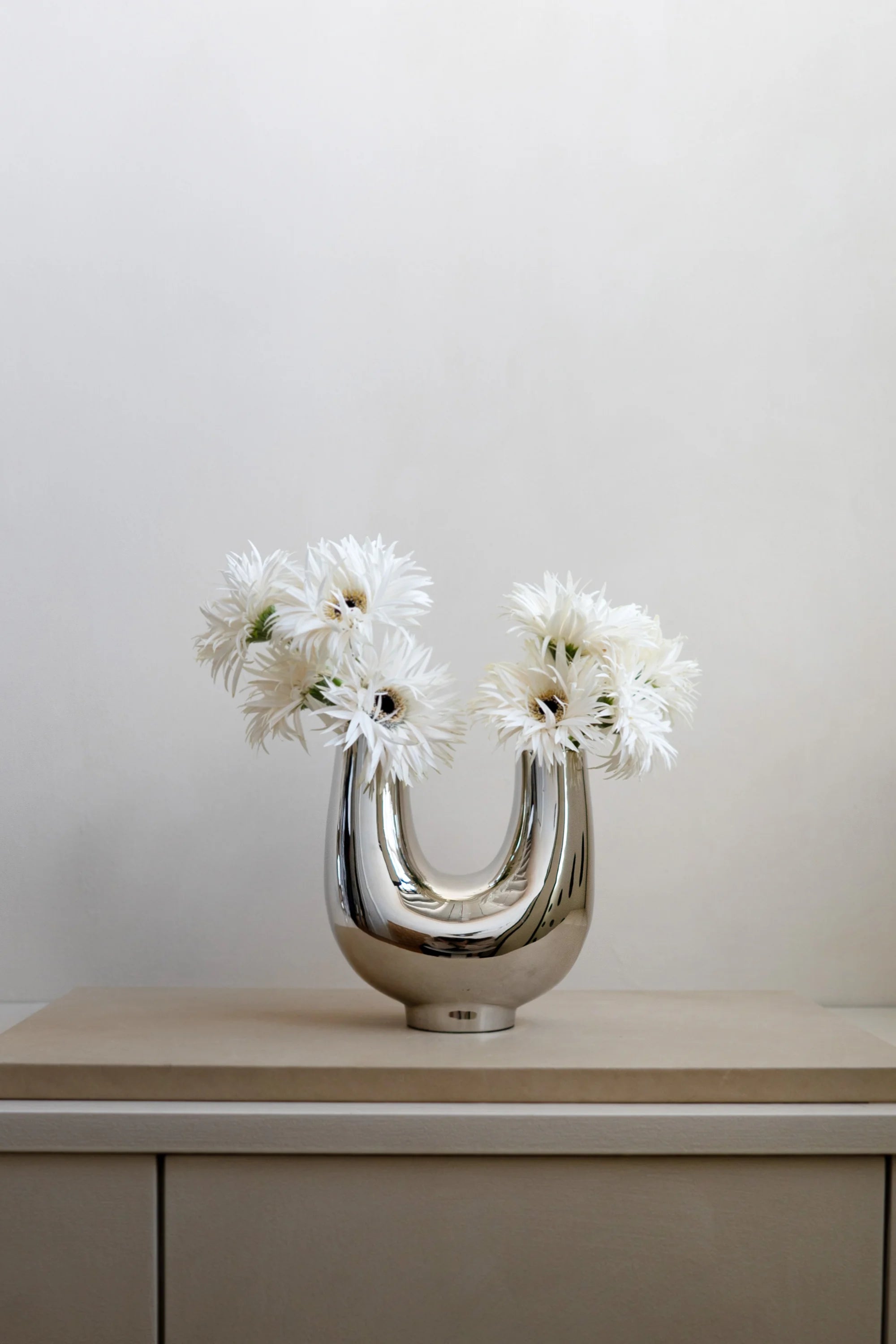Kazumi Vase