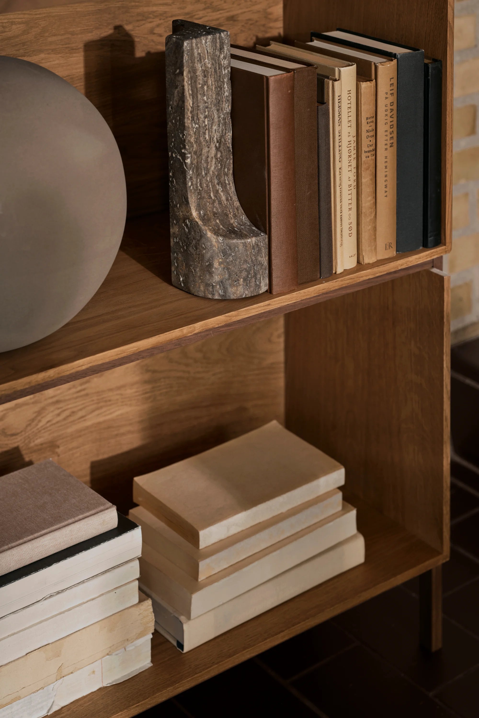 Archetype Bookend Sculpture - THAT COOL LIVING