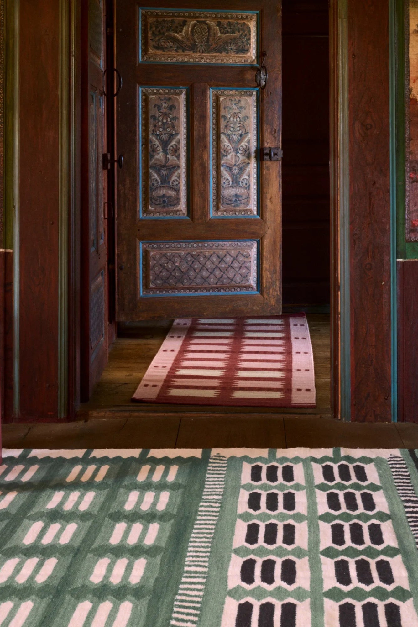 Durable and Stylish Wool Rug for Any Room