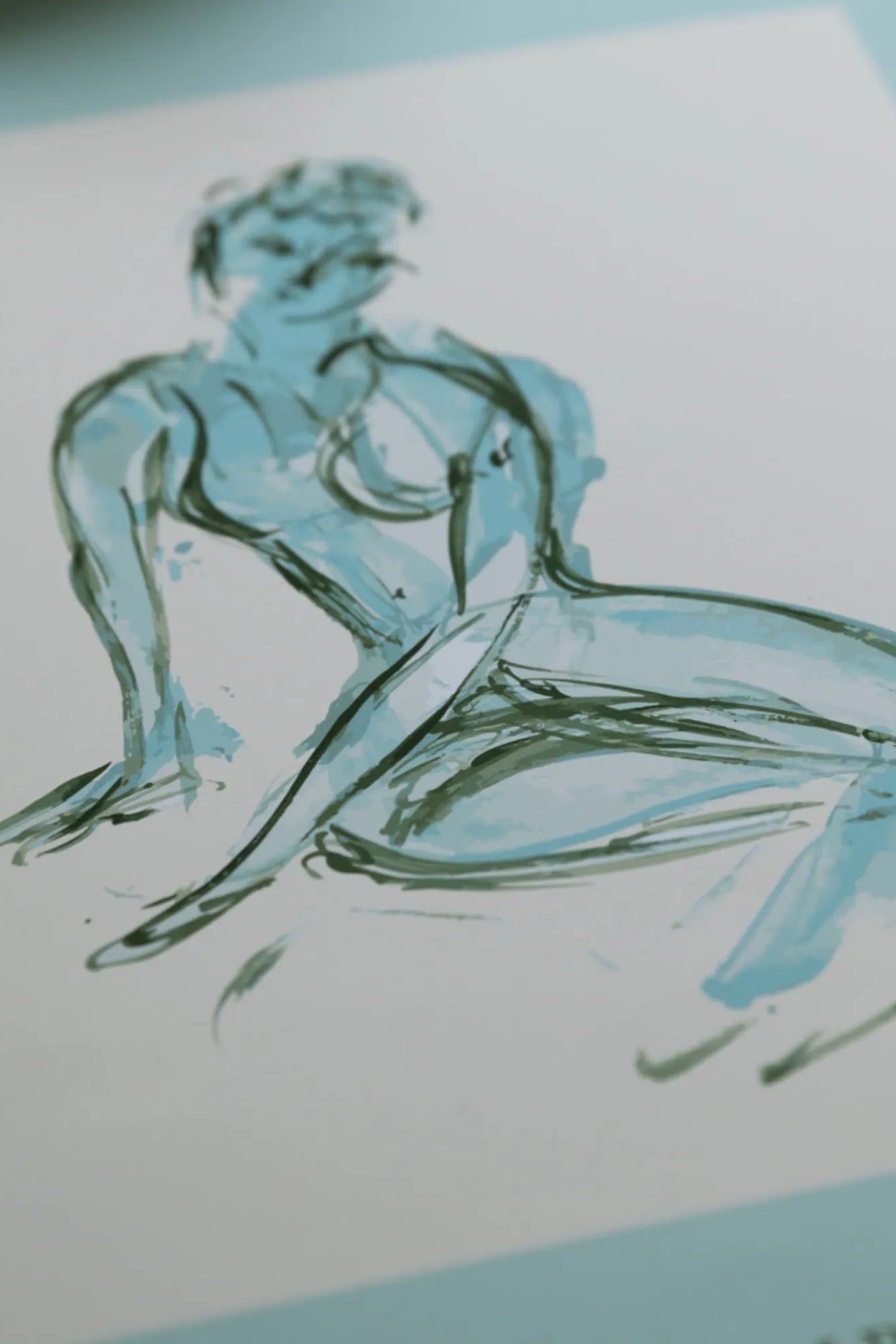 Contempler la Nature - A tranquil scene of a peaceful lake reflecting the surrounding mountains and sky