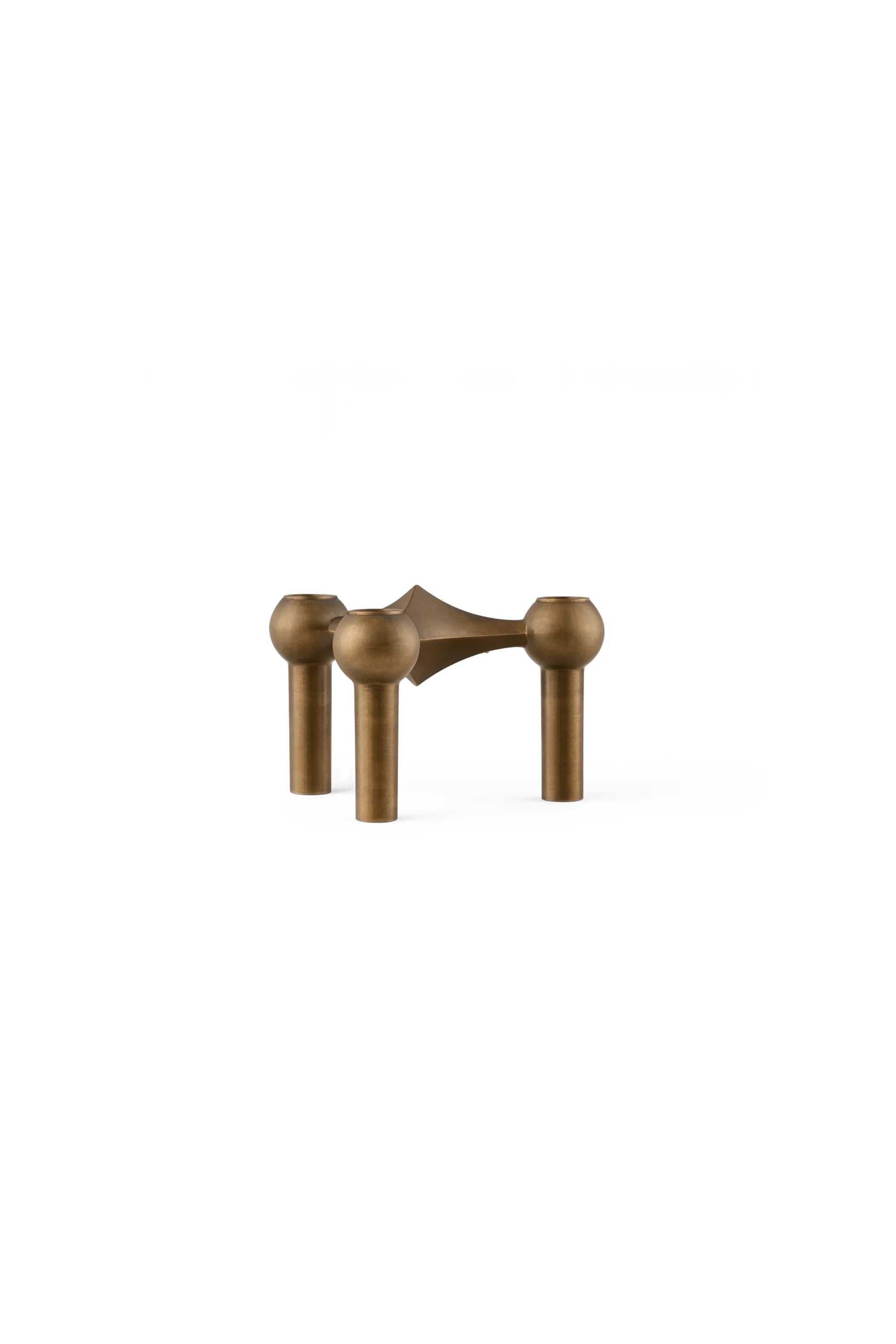 Nagel Candle Holder