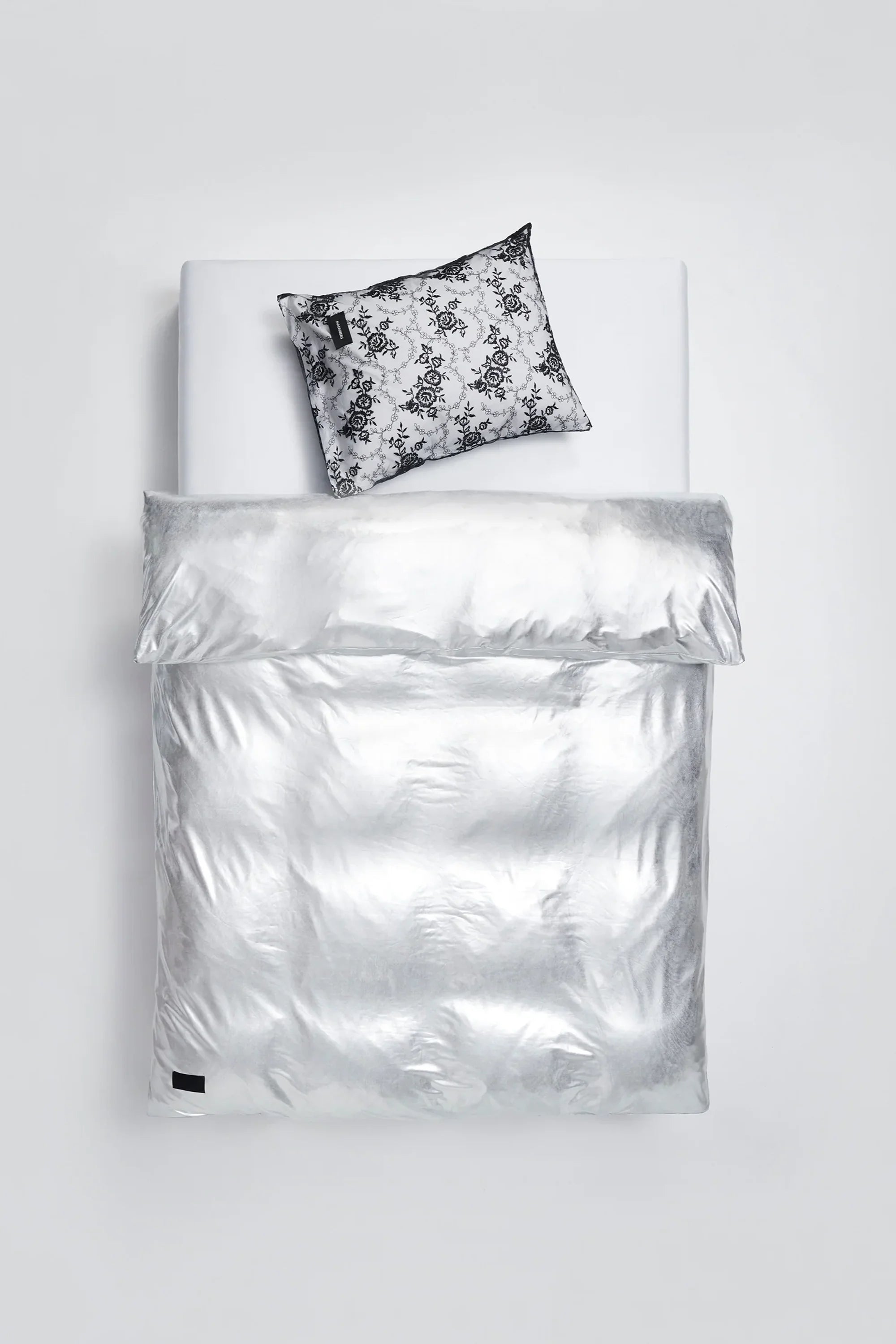 Nude Metallic Jersey Duvet Cover