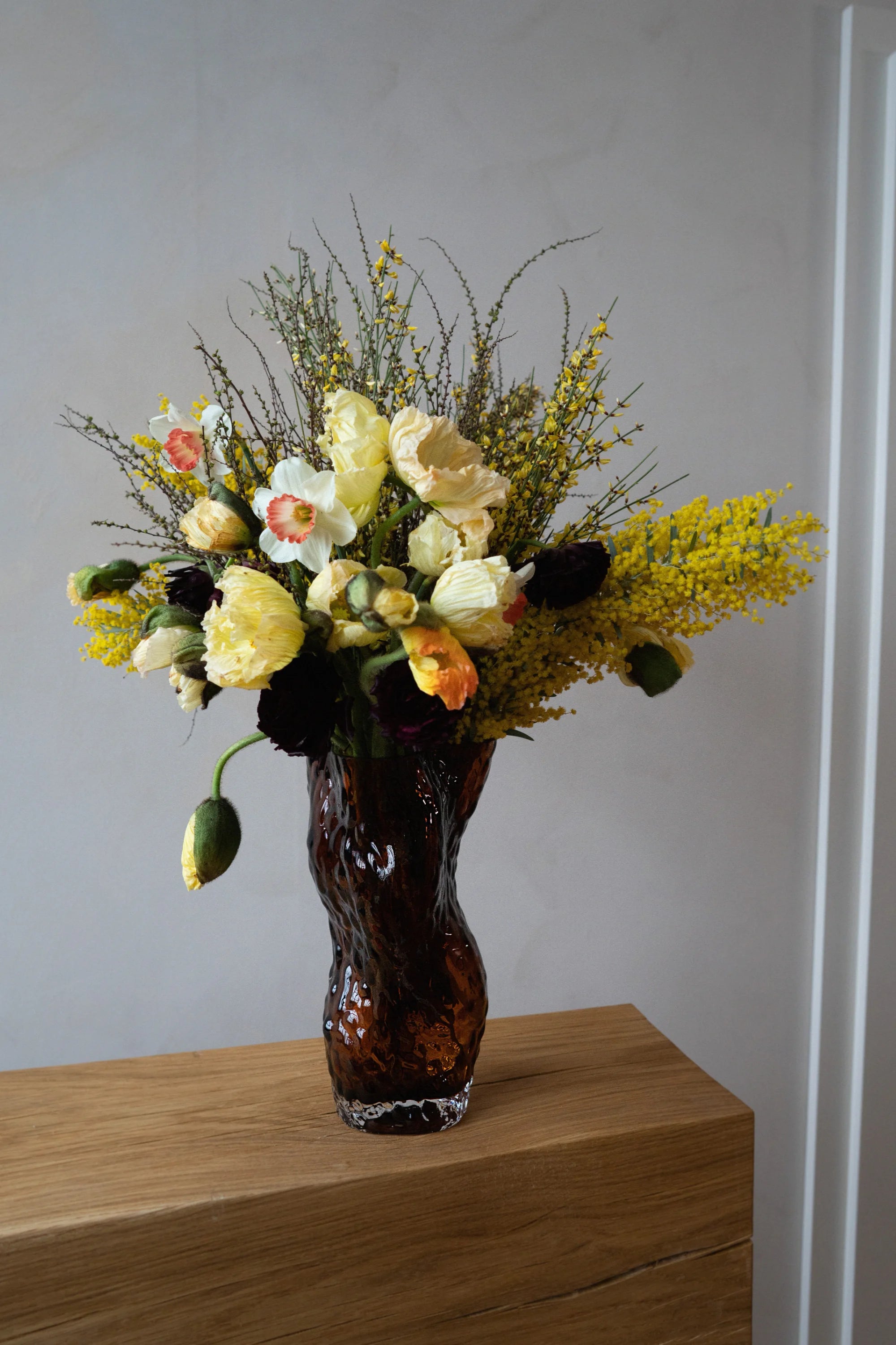 Ostrea Rock Glass Vase