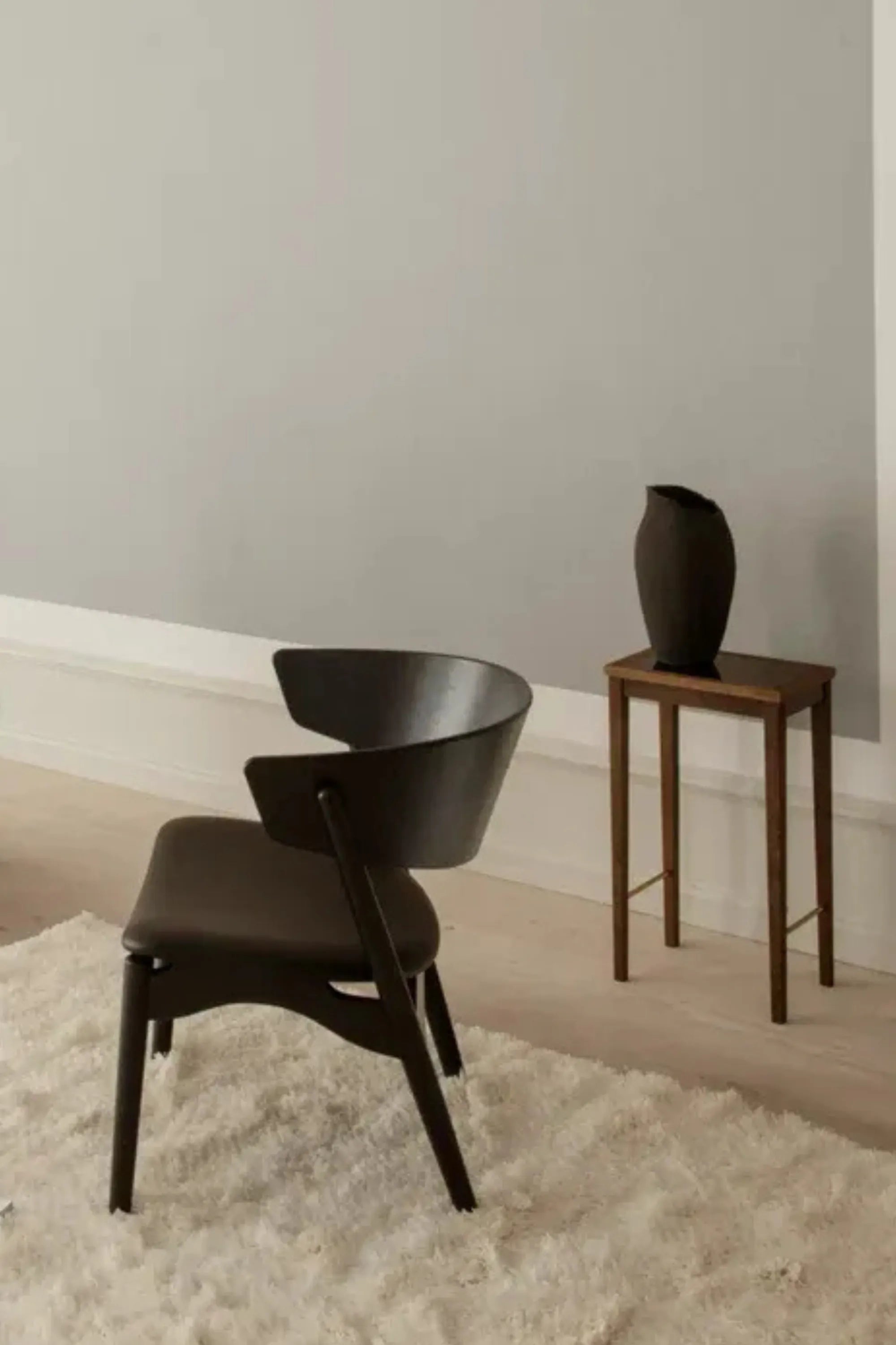 No. 7 Lounge Chair