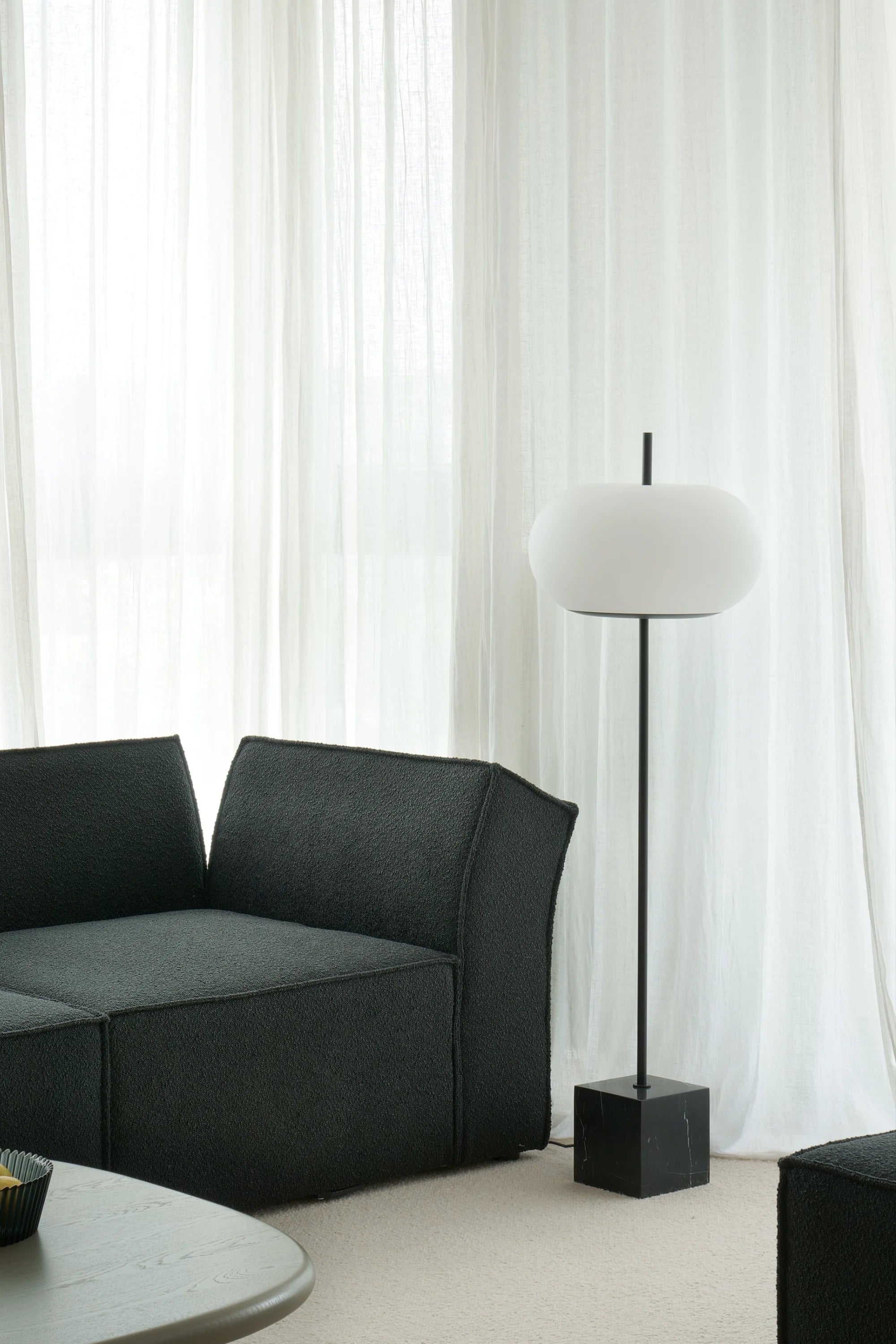 Piu Floor Lamp
