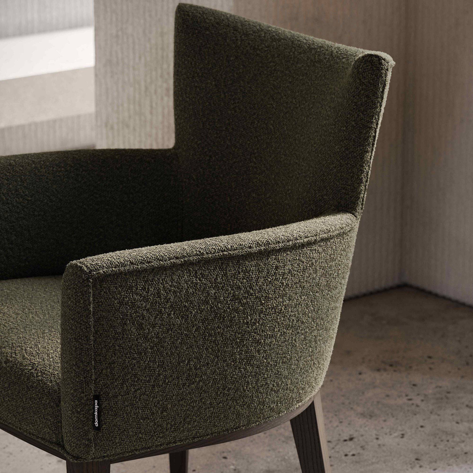 Vianna Chair With Armrest