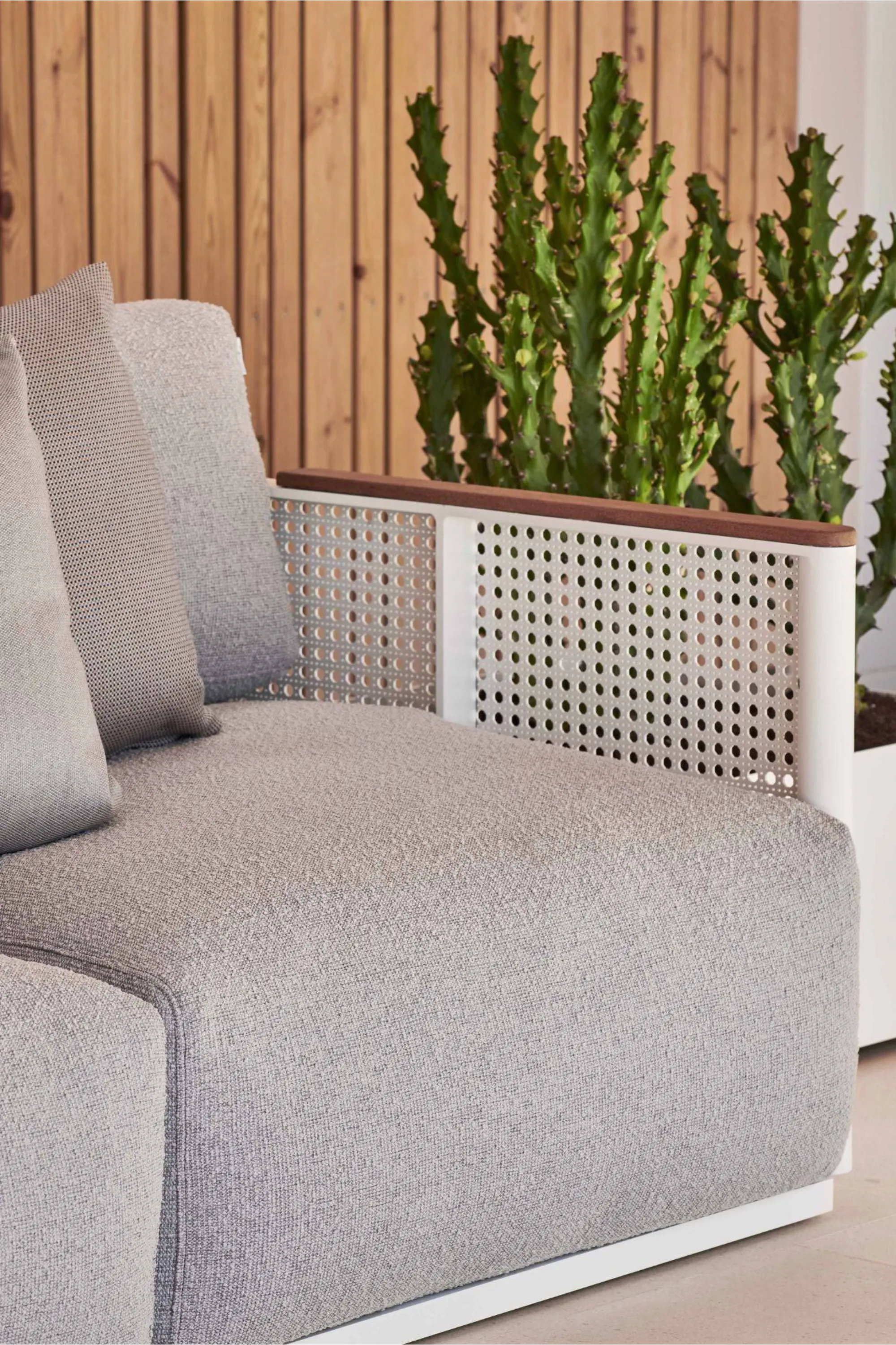 Bosc Sectional 1 - THAT COOL LIVING