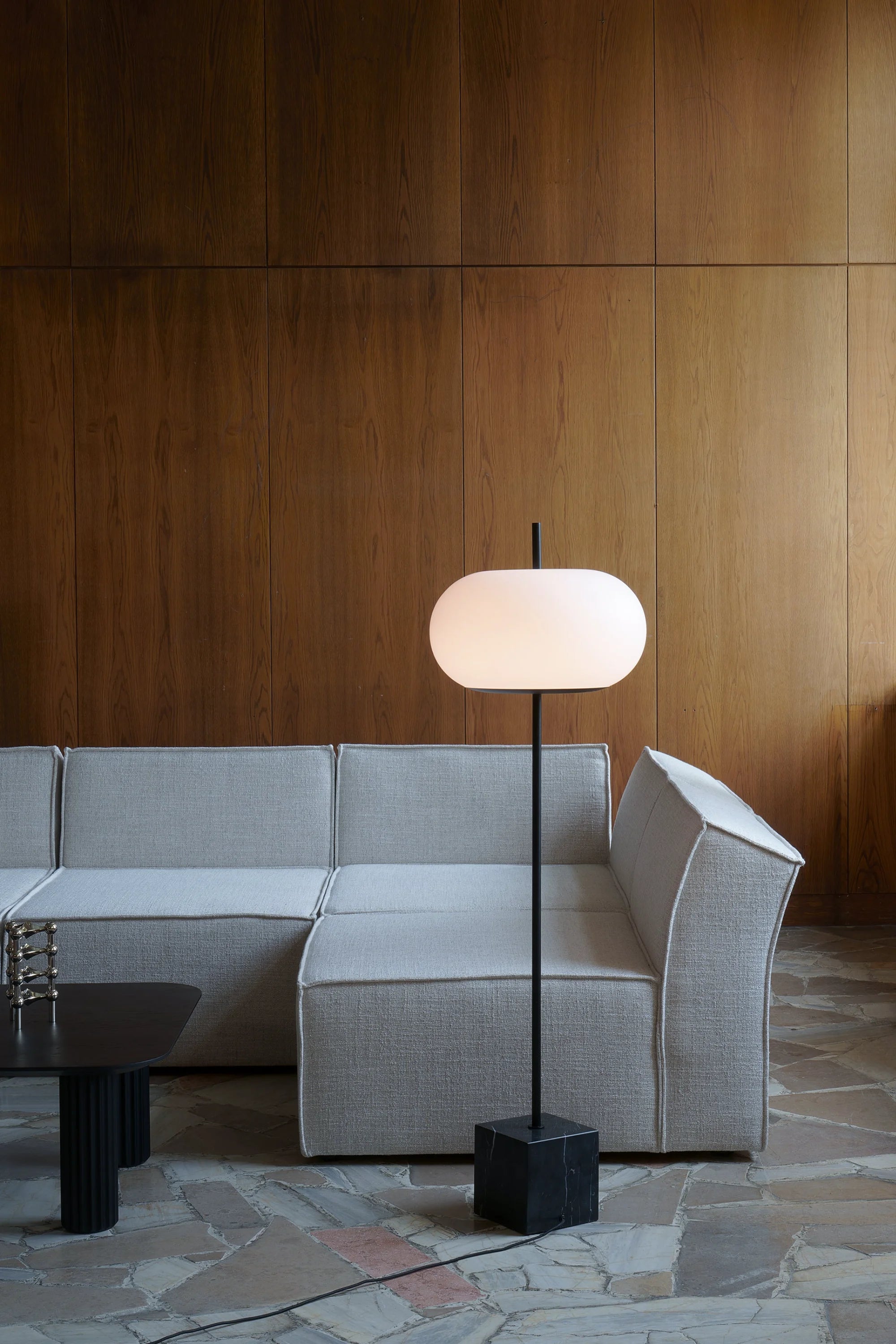 Piu Floor Lamp