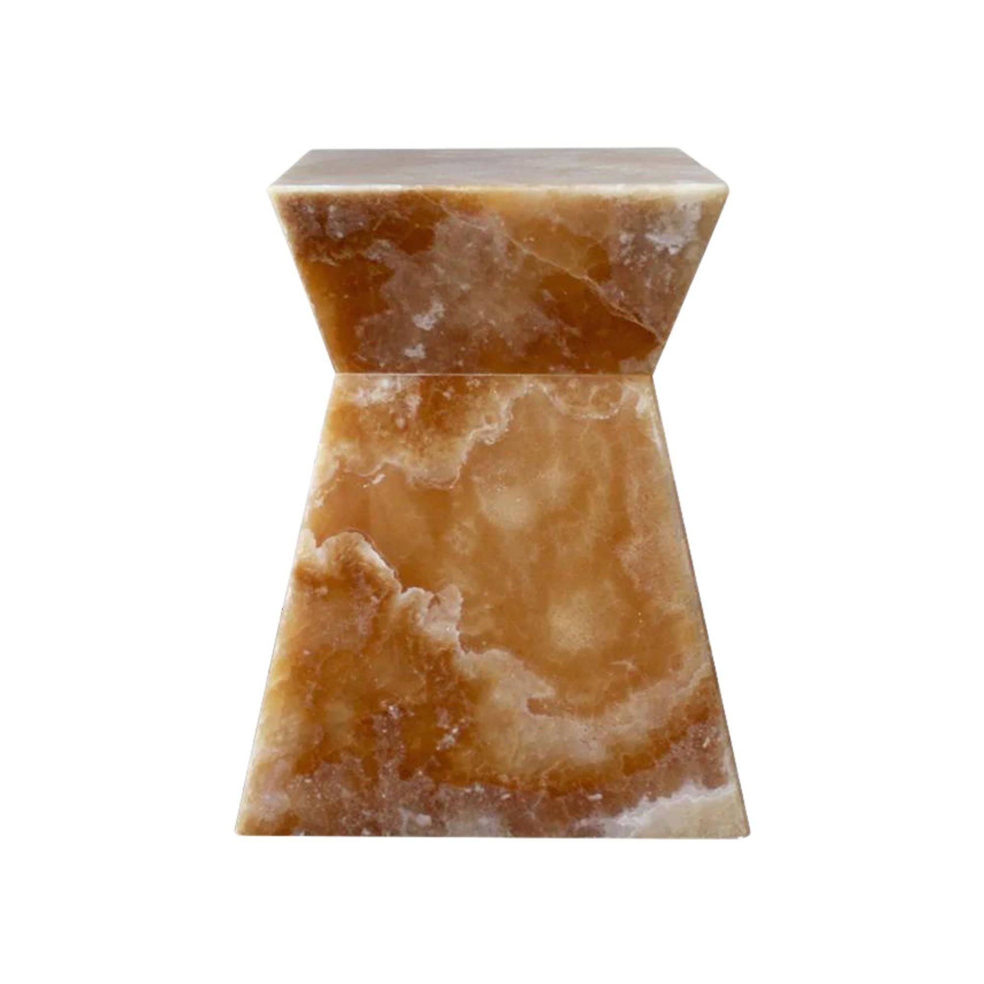 Aria Honey Onyx Table