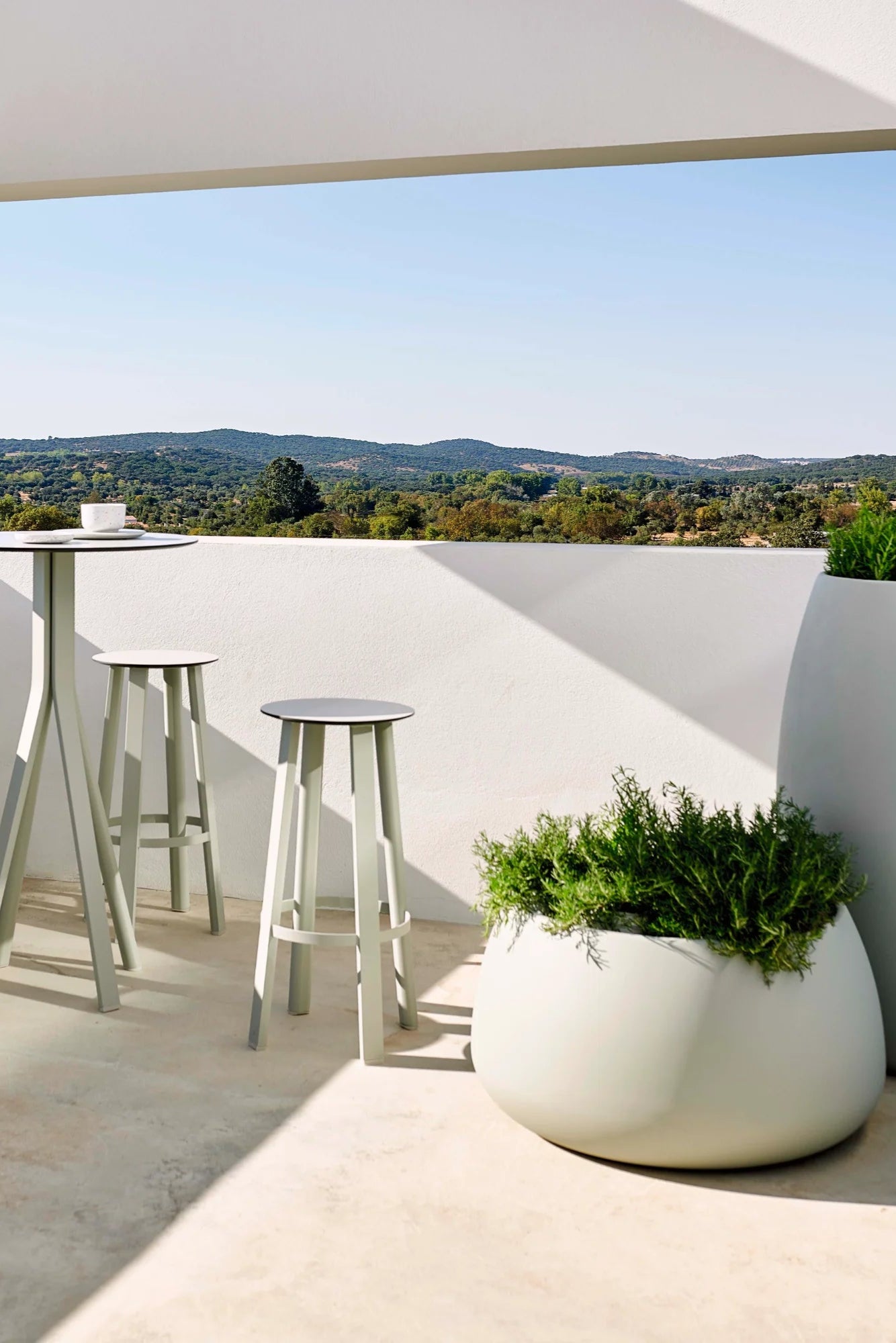 Sahara Outdoor Planter 4 - THAT COOL LIVING