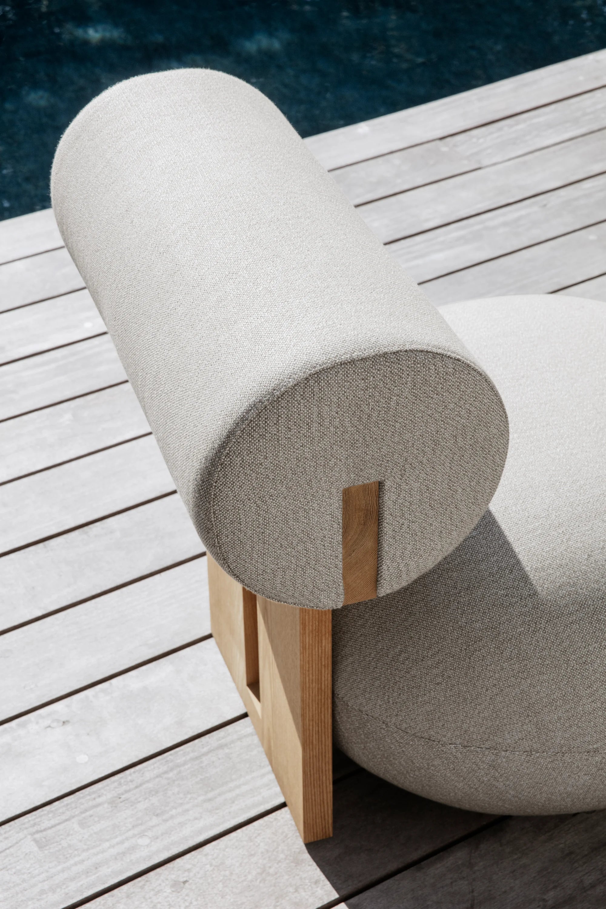 Outdoor Hippo Lounge Chair