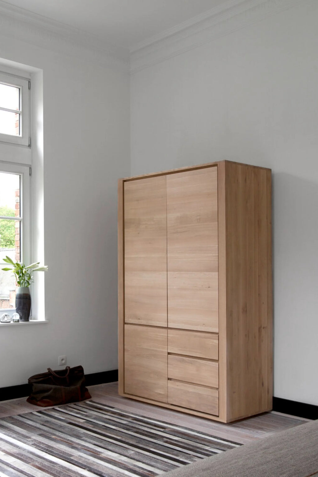 Shadow Dresser - THAT COOL LIVING