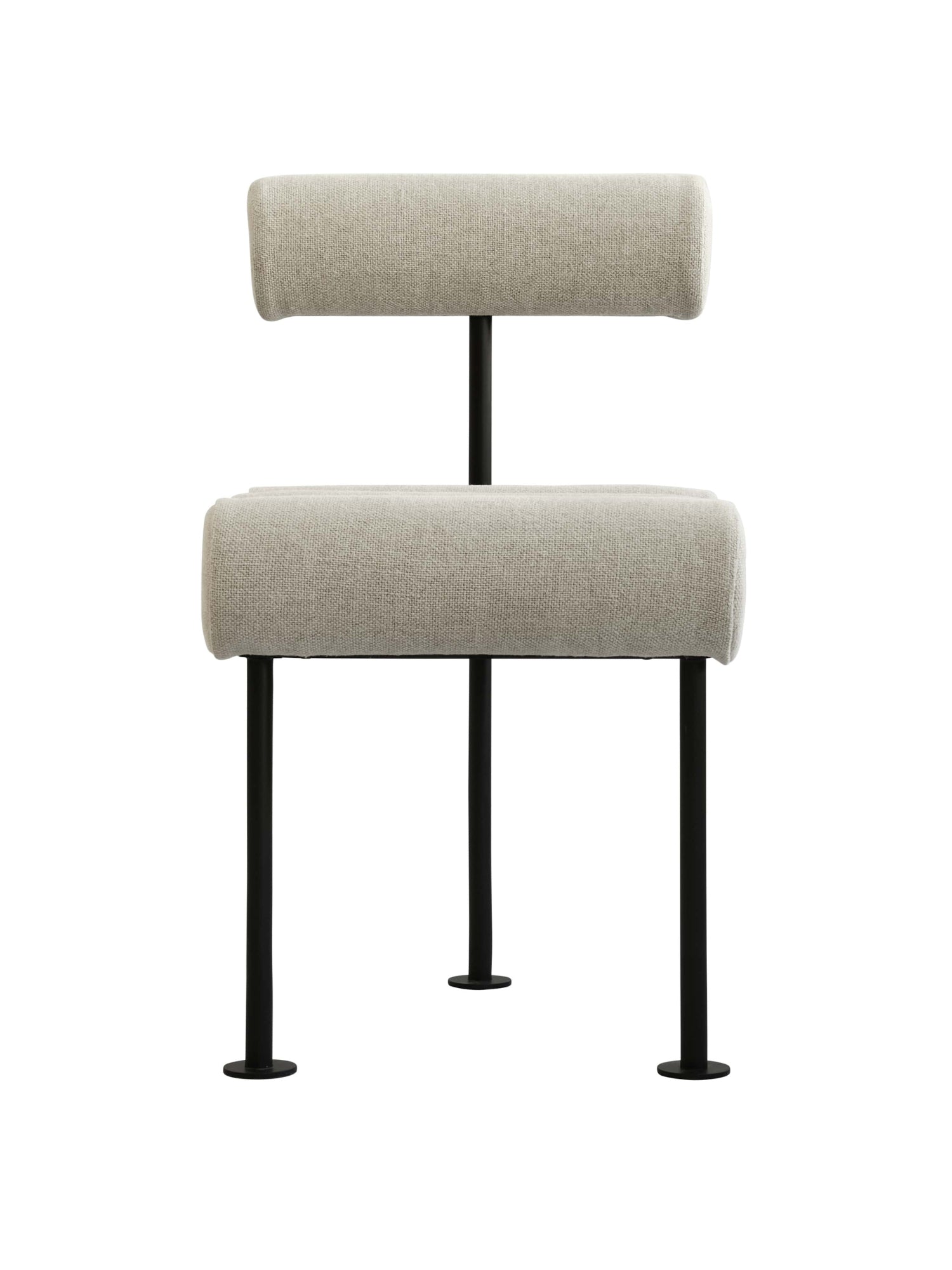 101 CPH Hiro Dining Chair: Modern light beige textured linen-look fabric upholstery with a minimalist T-bar black metal frame and slender legs. A premium, authentic design for chic dining spaces.