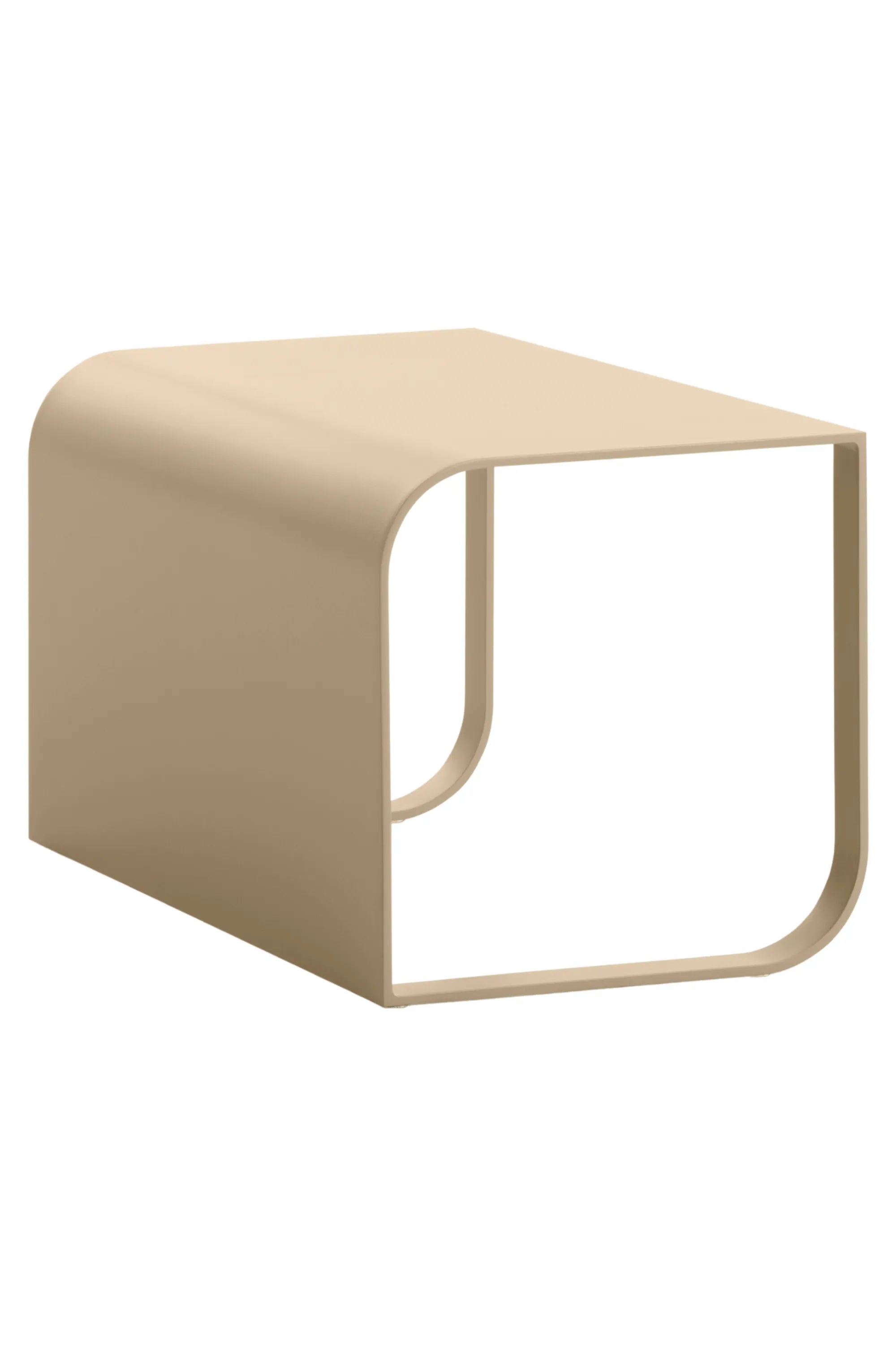 Arumi Table