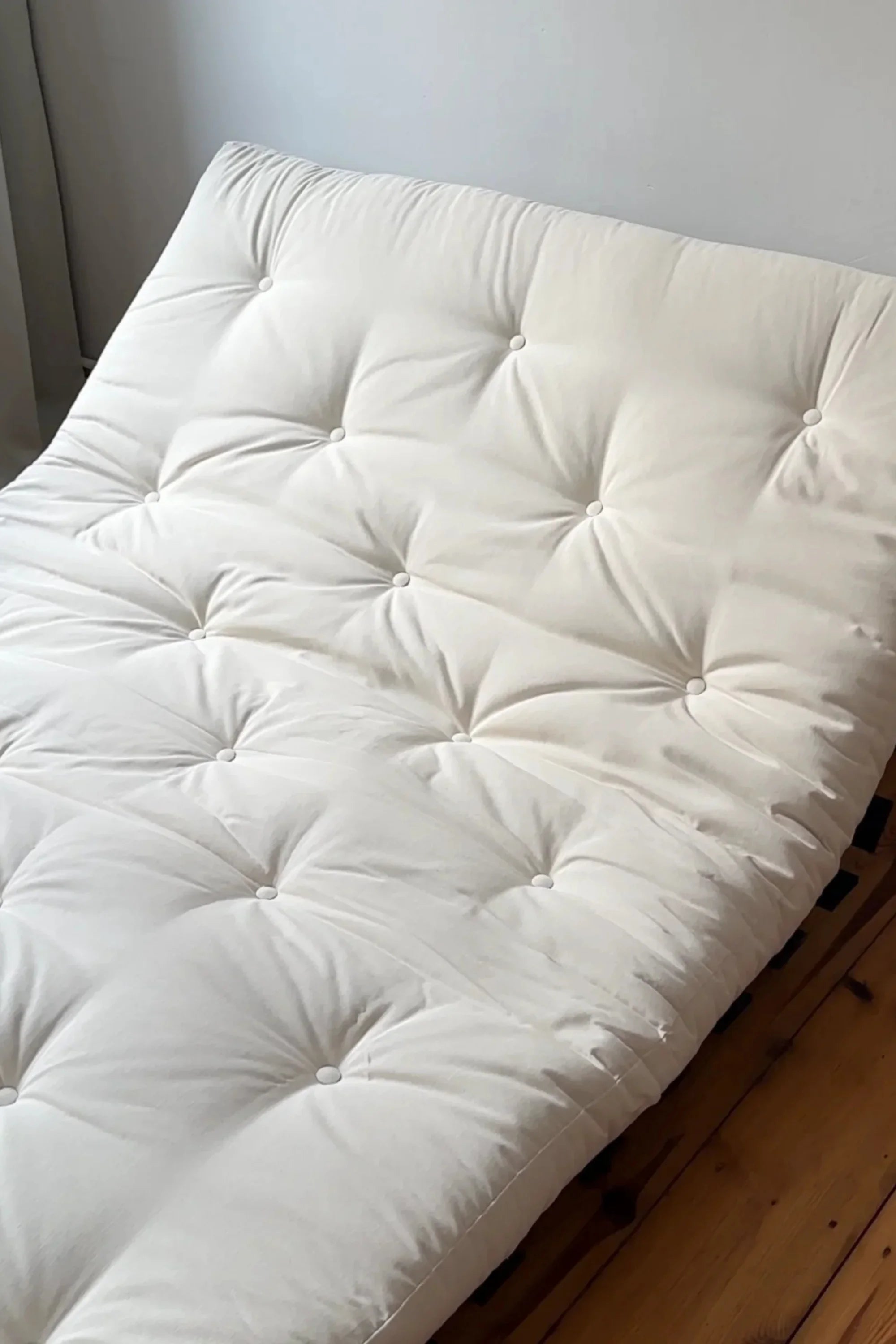 Roots 140 Sofa Bed - THAT COOL LIVING