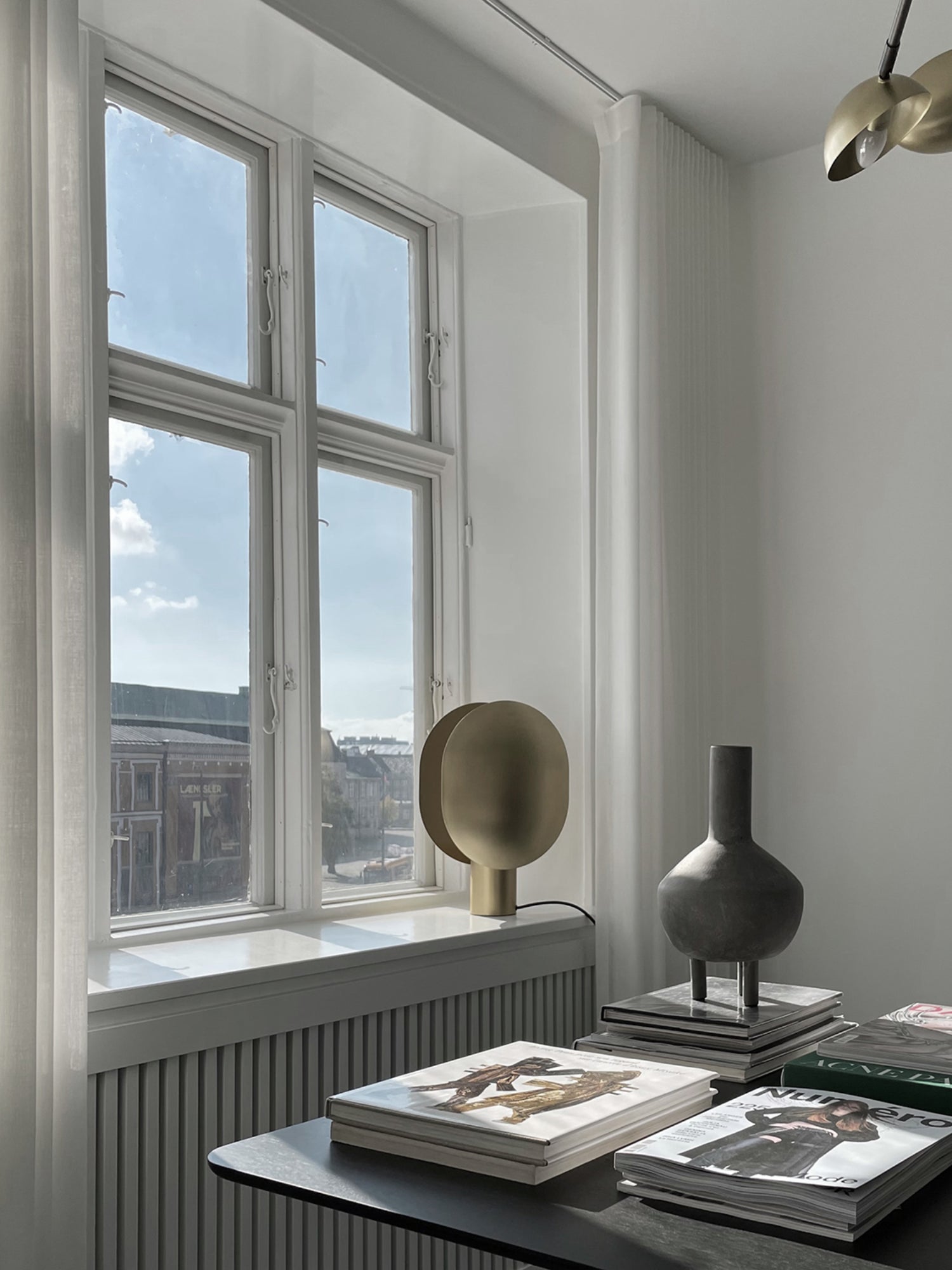 Clam Table Lamp by 101 CPH - THAT COOL LIVING