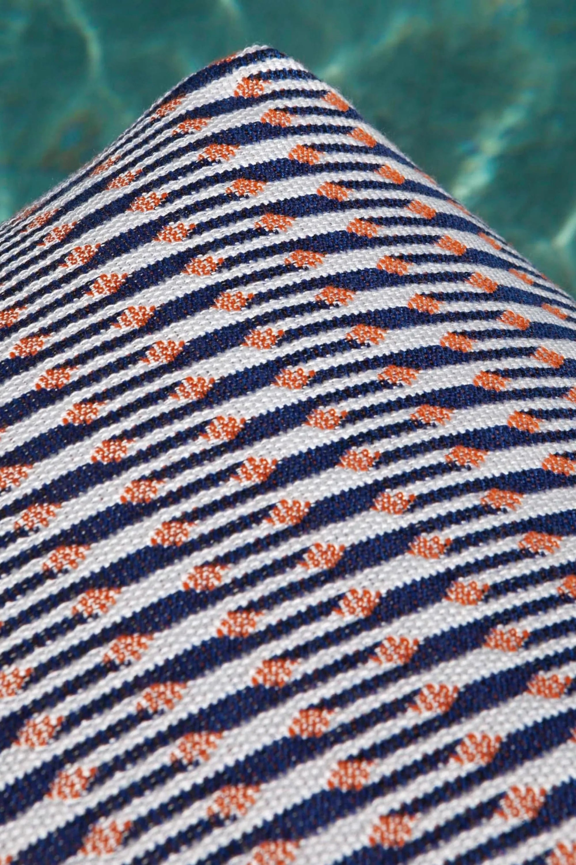 Grapy Outdoor Lounge by GAN Rugs - THAT COOL LIVING