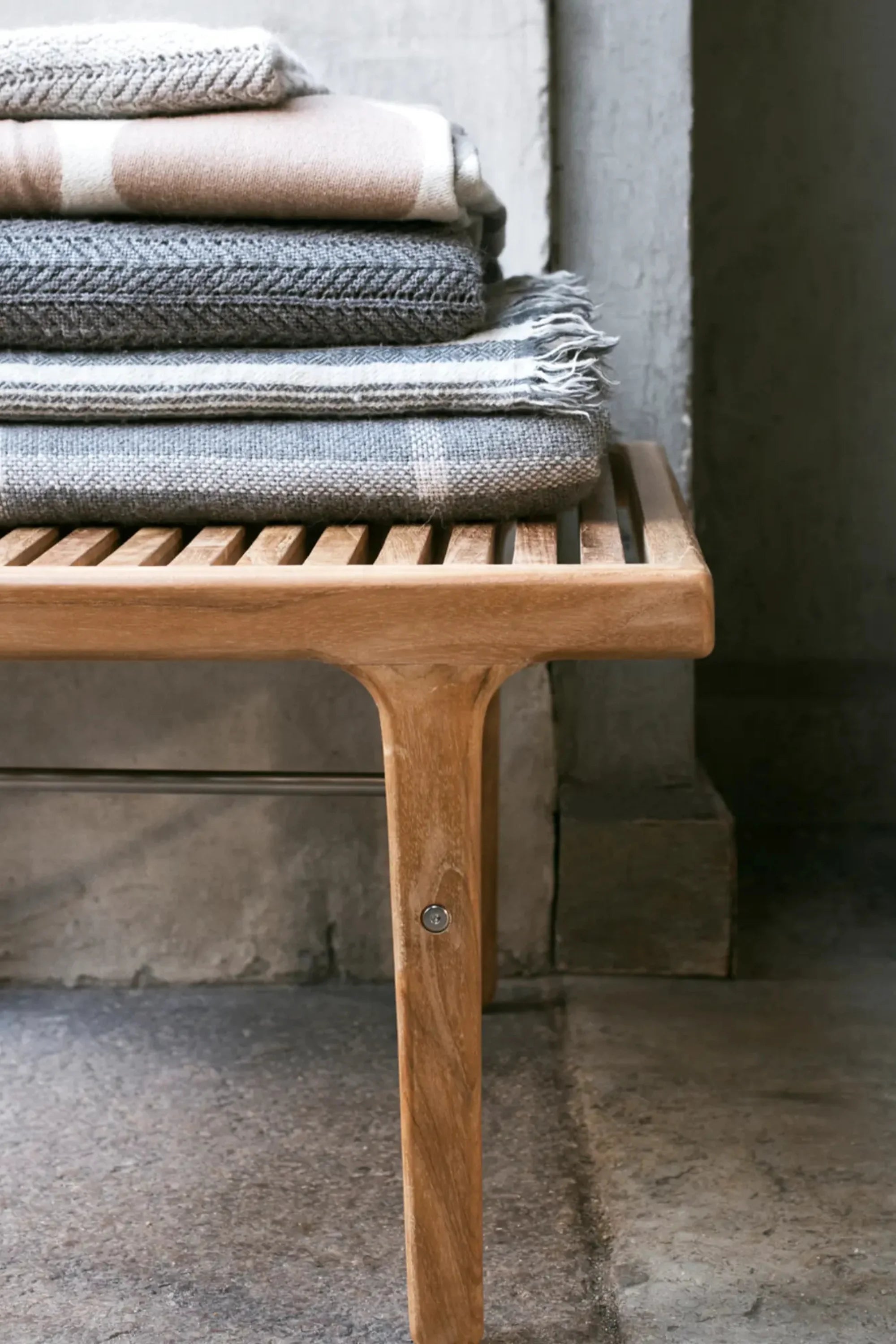 Outdoor Rib Dining Bench - THAT COOL LIVING