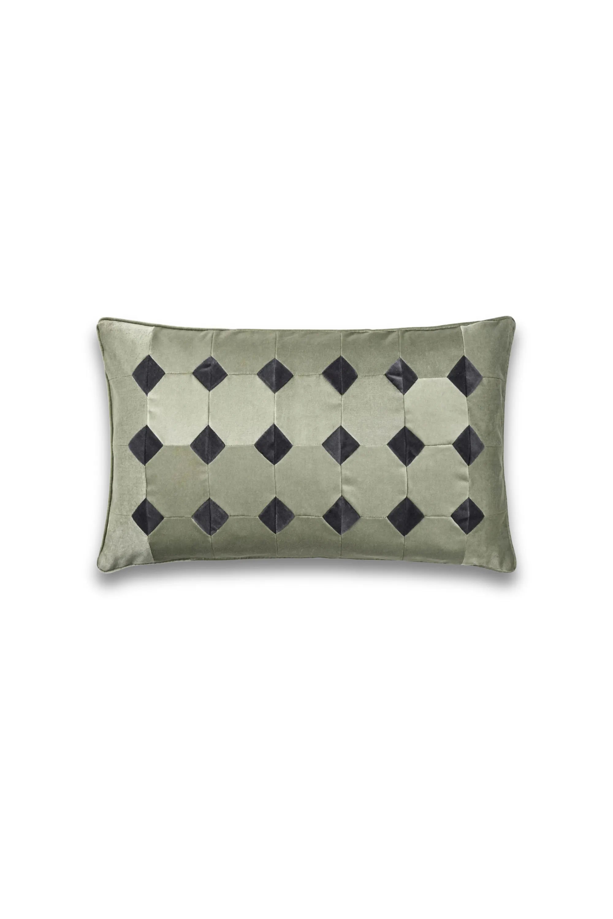 Violeta Throw Pillow