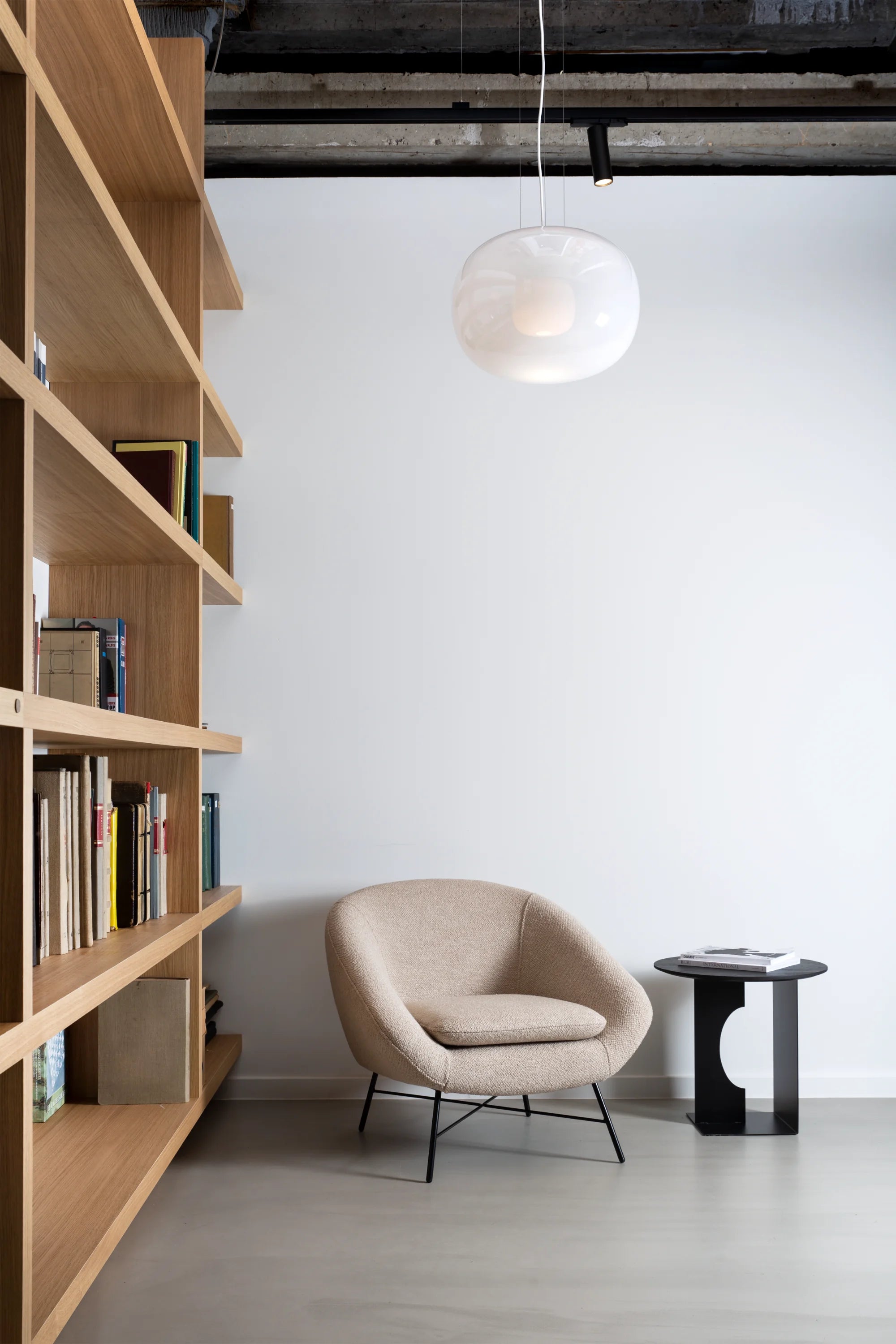 Barrow Lounge Chair