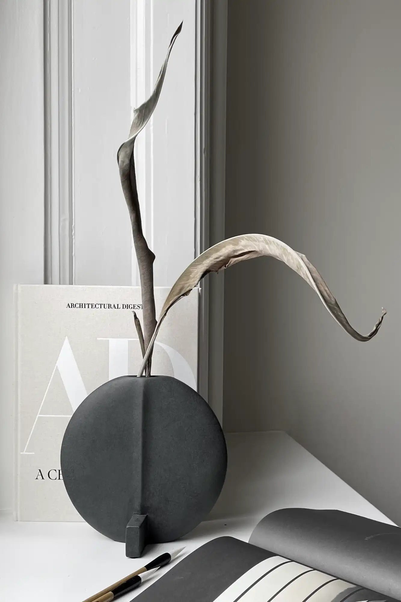Guggenheim Vase - Petit - THAT COOL LIVING