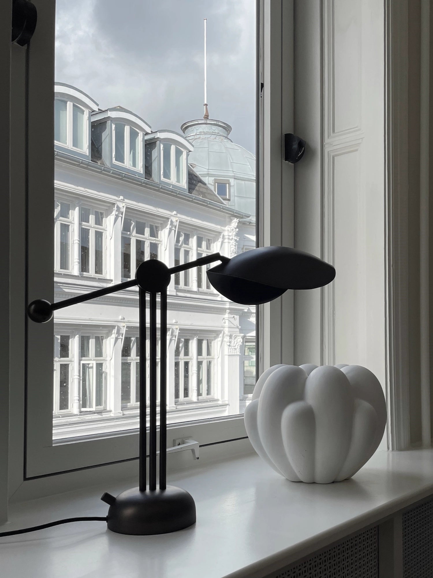Stingray Table Lamp by 101 CPH - THAT COOL LIVING